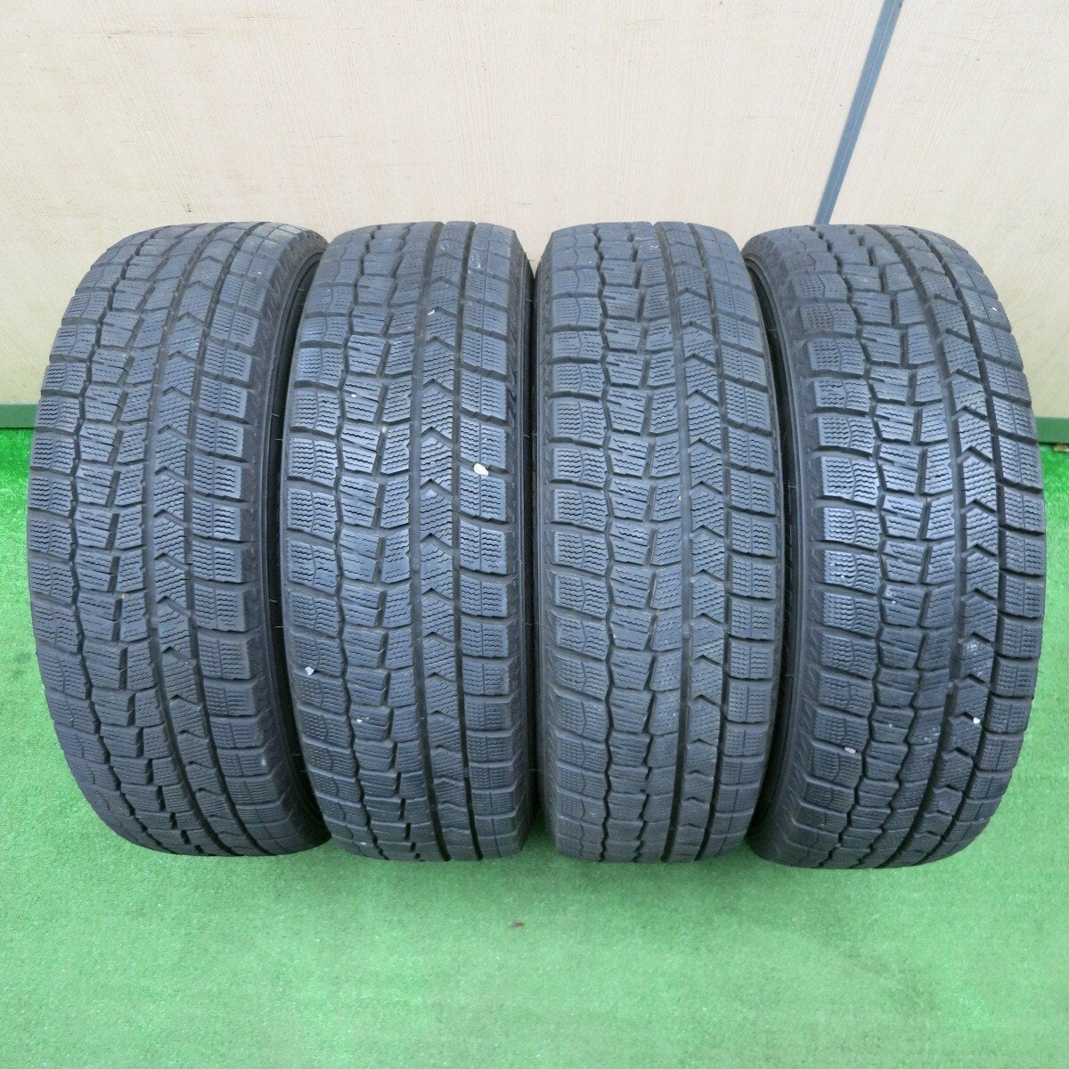 バリ溝！22年！キレイ！9.5分★スタッドレス 185/65R15 ダンロップ ウインターマックス WM02 AIRNOVA エアノヴァ 15インチ PCD100/4H★5011803NJス