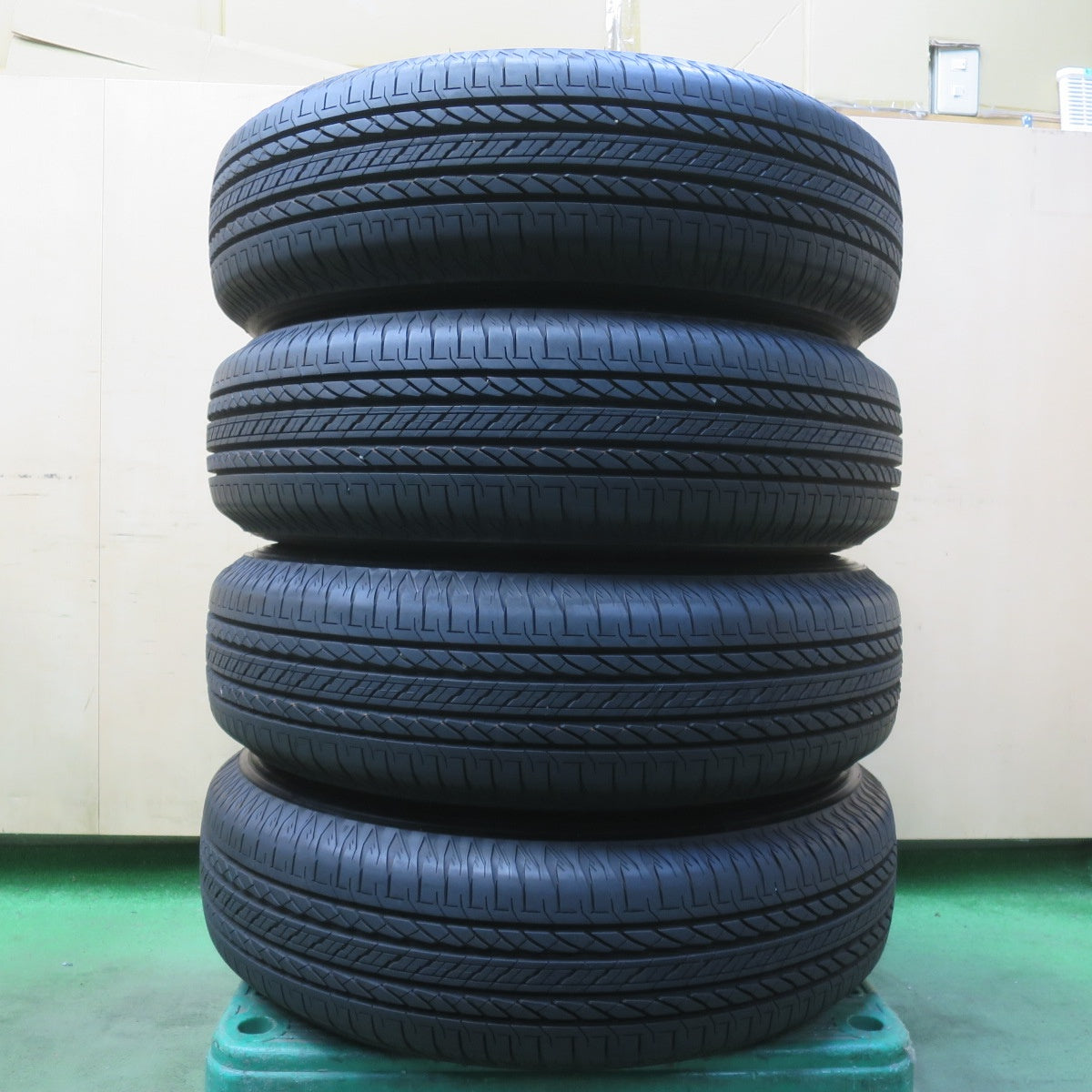 新車外し！26年◎スズキ JB74W ジムニー シエラ 純正 195/80R15 ブリヂストン デューラー H/L 852 DUELER 15インチ PCD139.7/5H◎6081212イノ