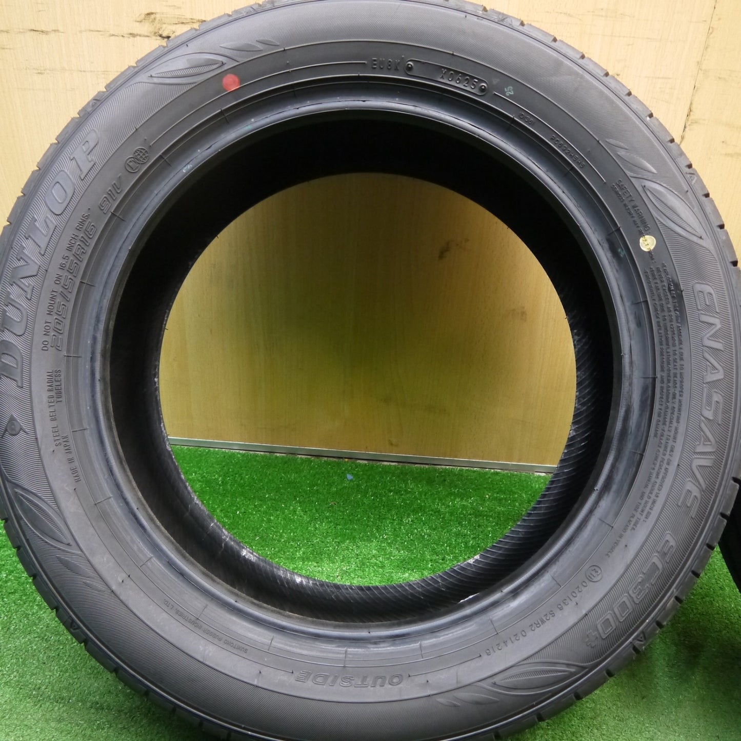 新車外し！25年★205/55R16 ダンロップ エナセーブ EC300+ タイヤ 16インチ カローラ スポーツ 86 BRZ インプレッサ 等★5041805Hノタ