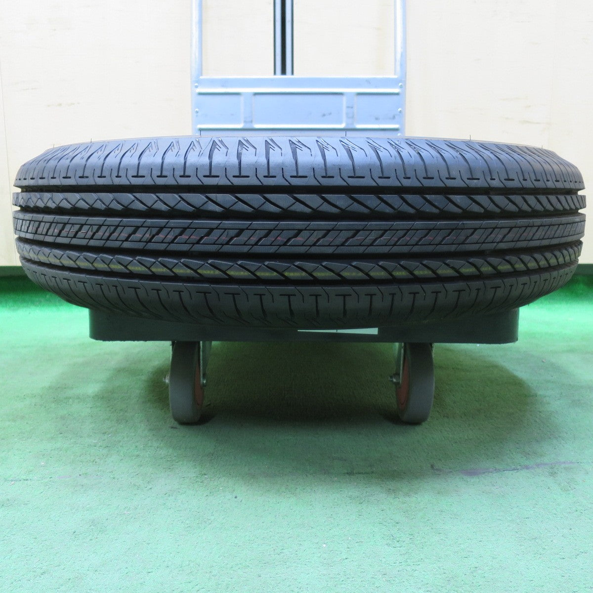 [送料無料] 新車外し！24年★ジムニー 等 175/80R16 ブリヂストン デューラー H/L 852 タイヤ 16インチ★4112202イノタ