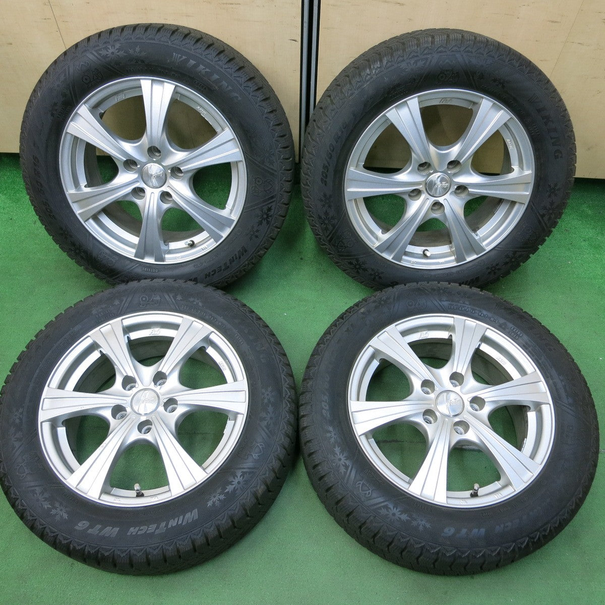 [送料無料] バリ溝！22年！キレイ！9.5分以上★スタッドレス 205/60R16 バイキング WINTECH WT6 Fang ファング 16インチ PCD114.3/5H★4092602SYス