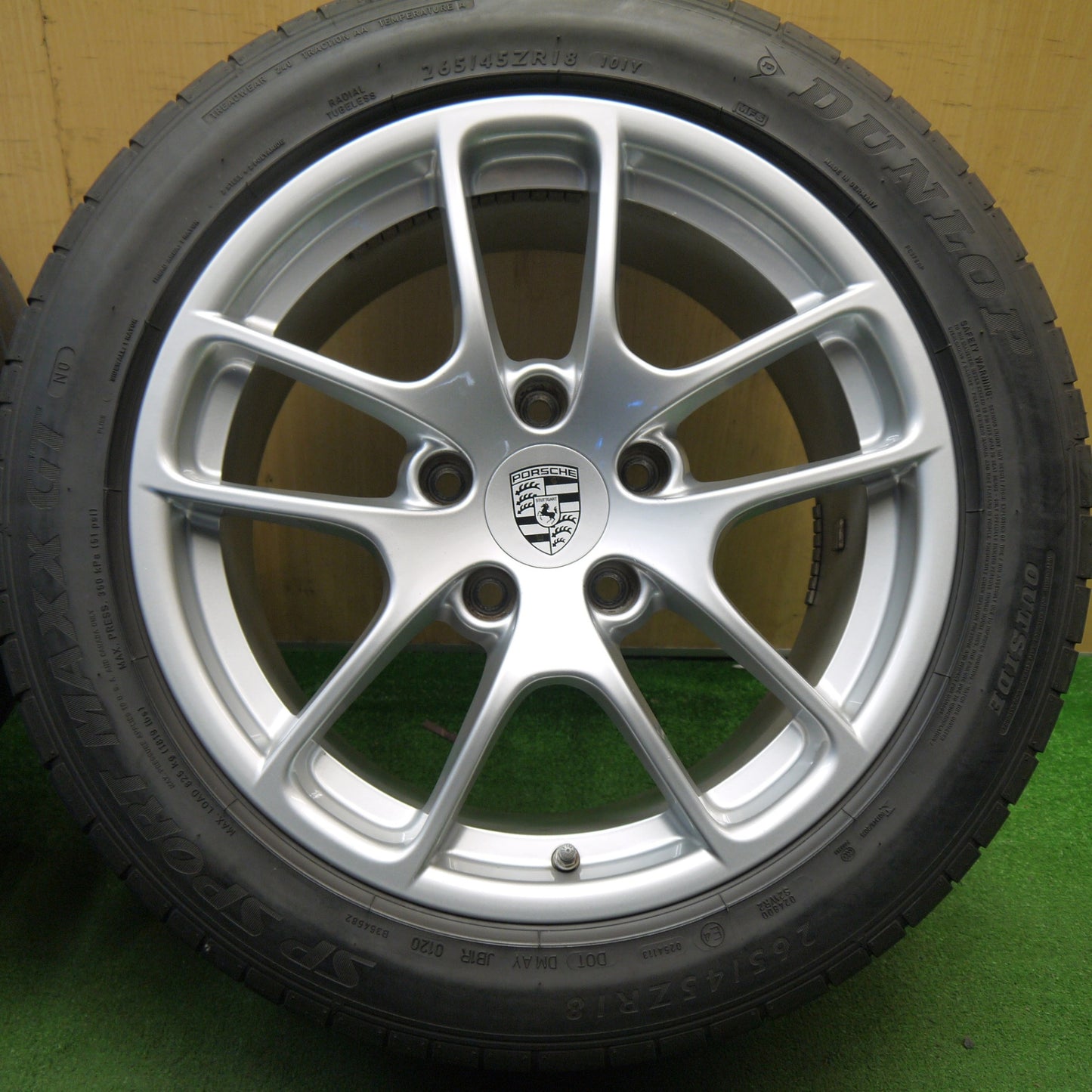 キレイ★ポルシェ 981 ケイマン 純正 235/45R18 265/45R18 ダンロップ SPスポーツマックス GT 18インチ PCD130/5H★5041606Hノ
