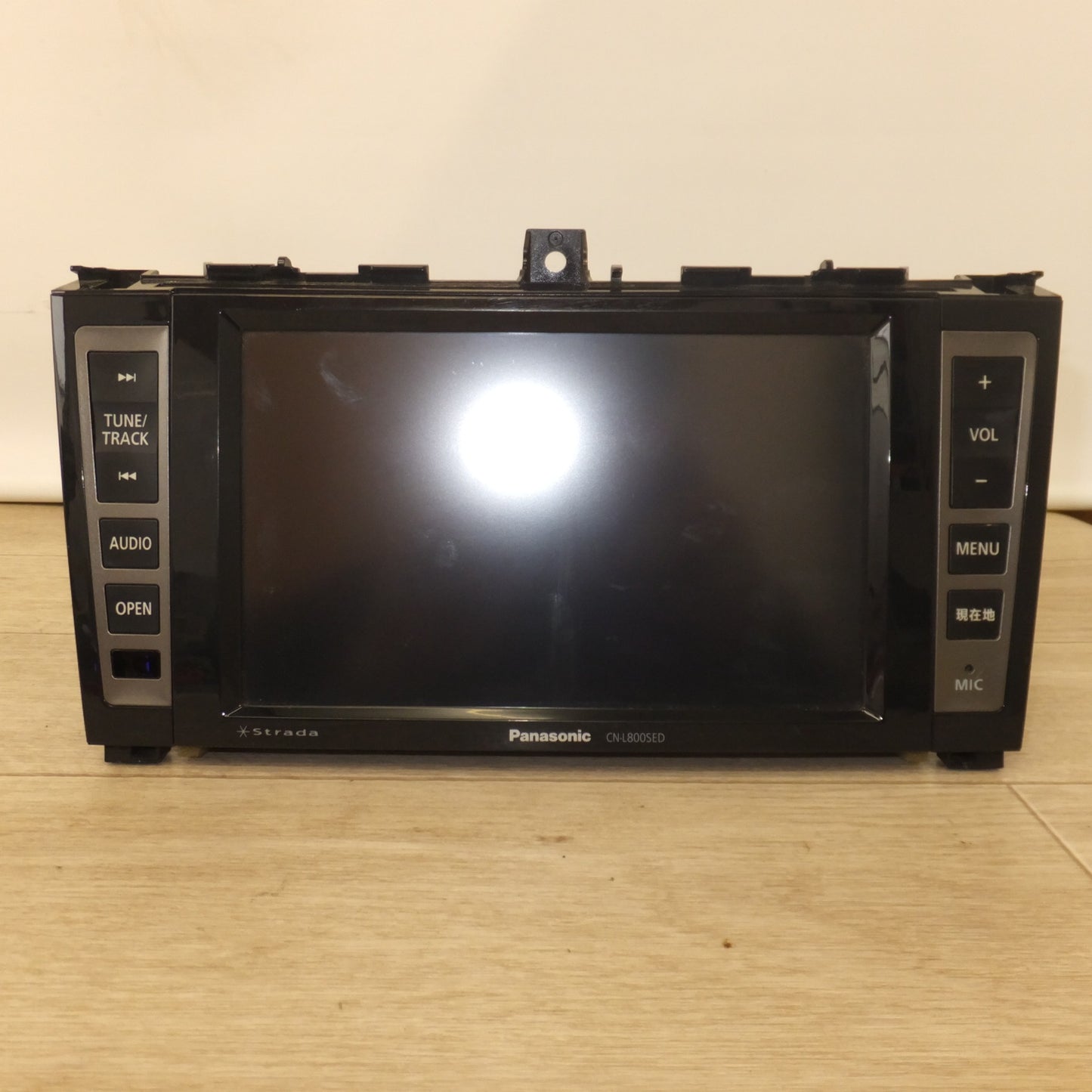 [送料無料] ジャンク★パナソニック Panasonic HDDカーナビステーション Strada CN-L800SED[39]★