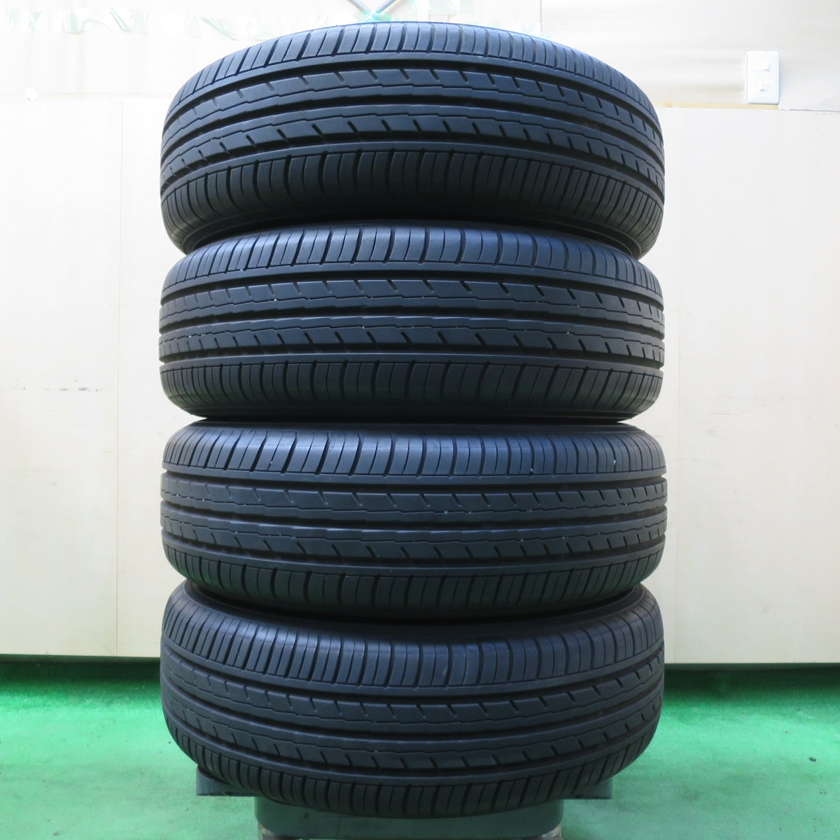 *送料無料* バリ溝！22年！ほぼ10分★195/65R15 ヨコハマ BluEarth-ES ES32 STERN S61 シュテルン 15インチ PCD114.3/5H★4082907イノ