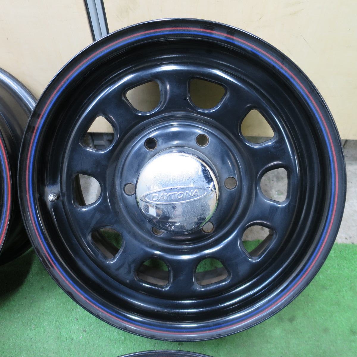 4本価格★DAYTONA デイトナ 15インチ ホイール 15×6.5J PCD139.7/6H★6022505ナホ
