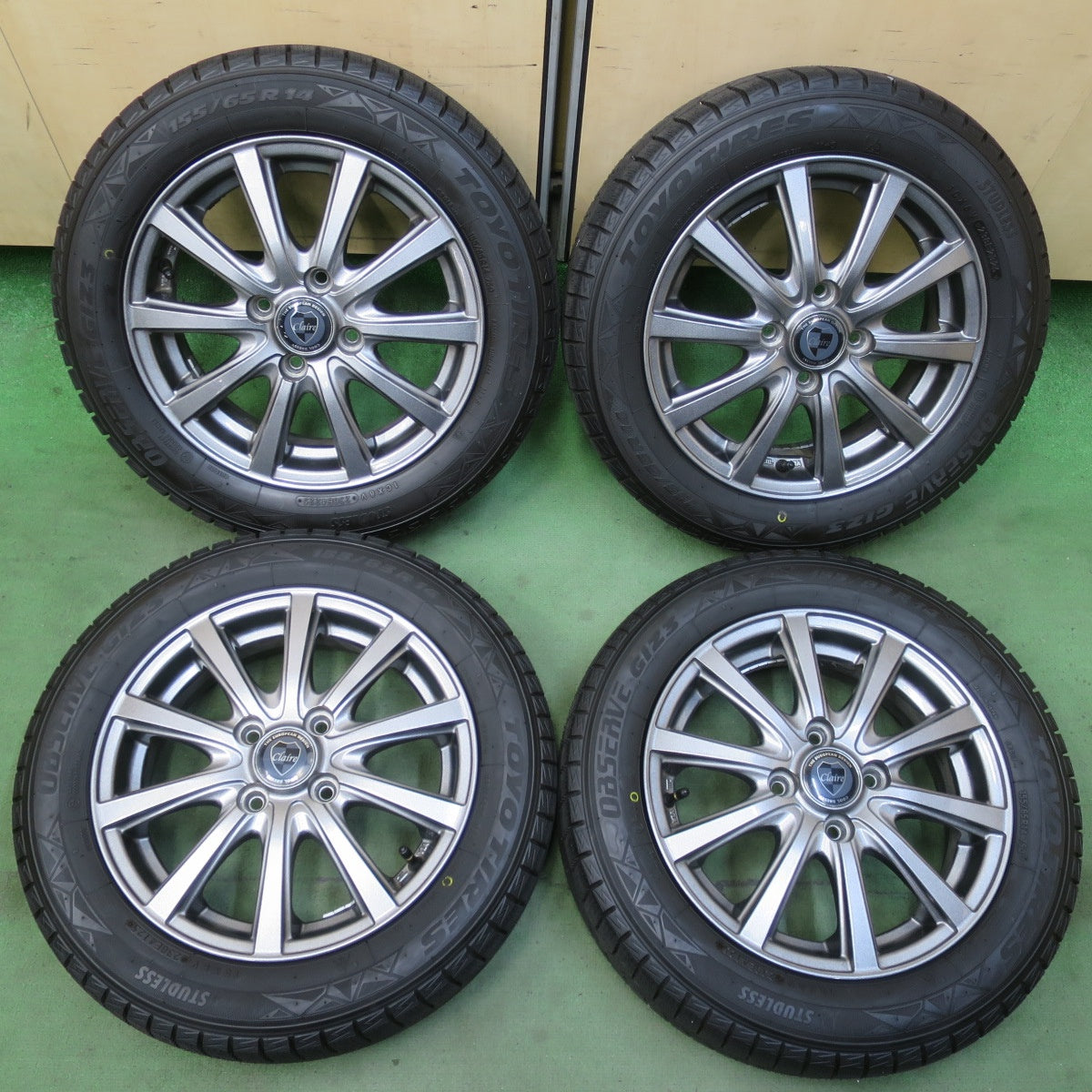 ほぼ未使用！25年！キレイ★スタッドレス 155/65R14 トーヨー オブザーブ GIZ3 Claire クレール 14インチ PCD100/4H★6040701イス