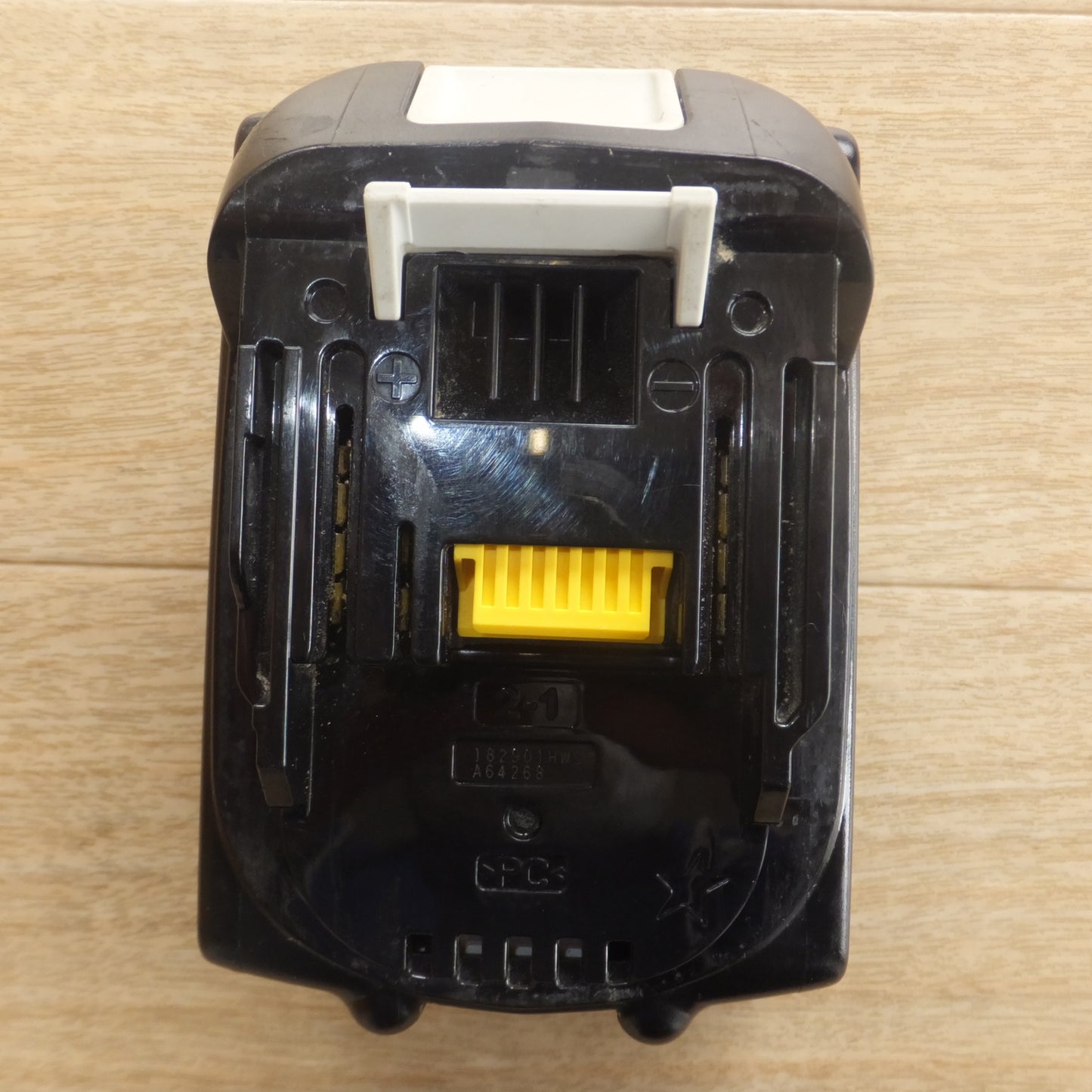 [送料無料] ★マキタ makita Li-ion バッテリ BL1860B　DC18V 6.0Ah 108Wh 雪マーク(3)★