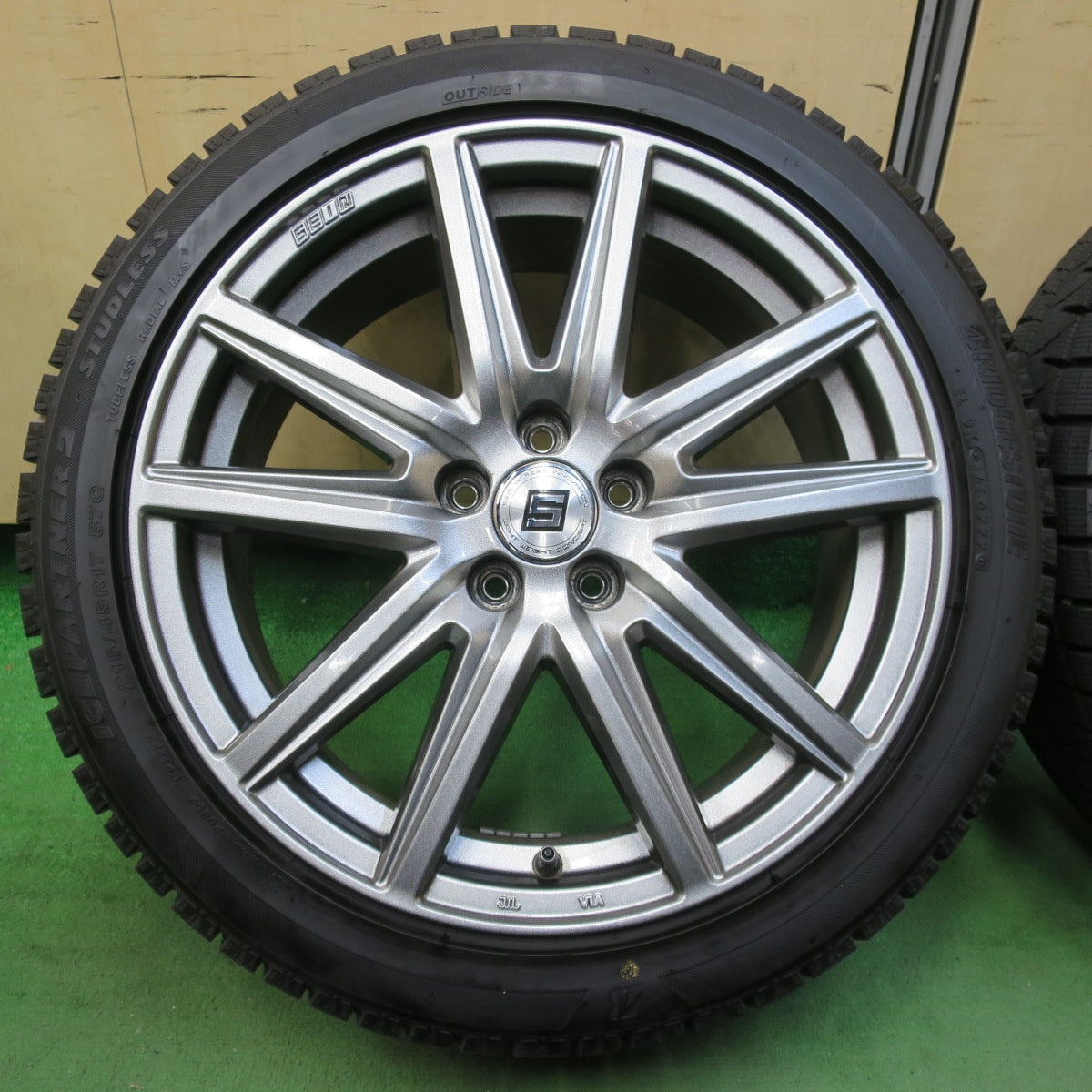[送料無料] バリ溝！22年！キレイ！ほぼ10分★86 BRZ 等 215/45R17 スタッドレス ブリヂストン アイスパートナー2 SEIN ザイン 17インチ PCD100/5H★5032402イス