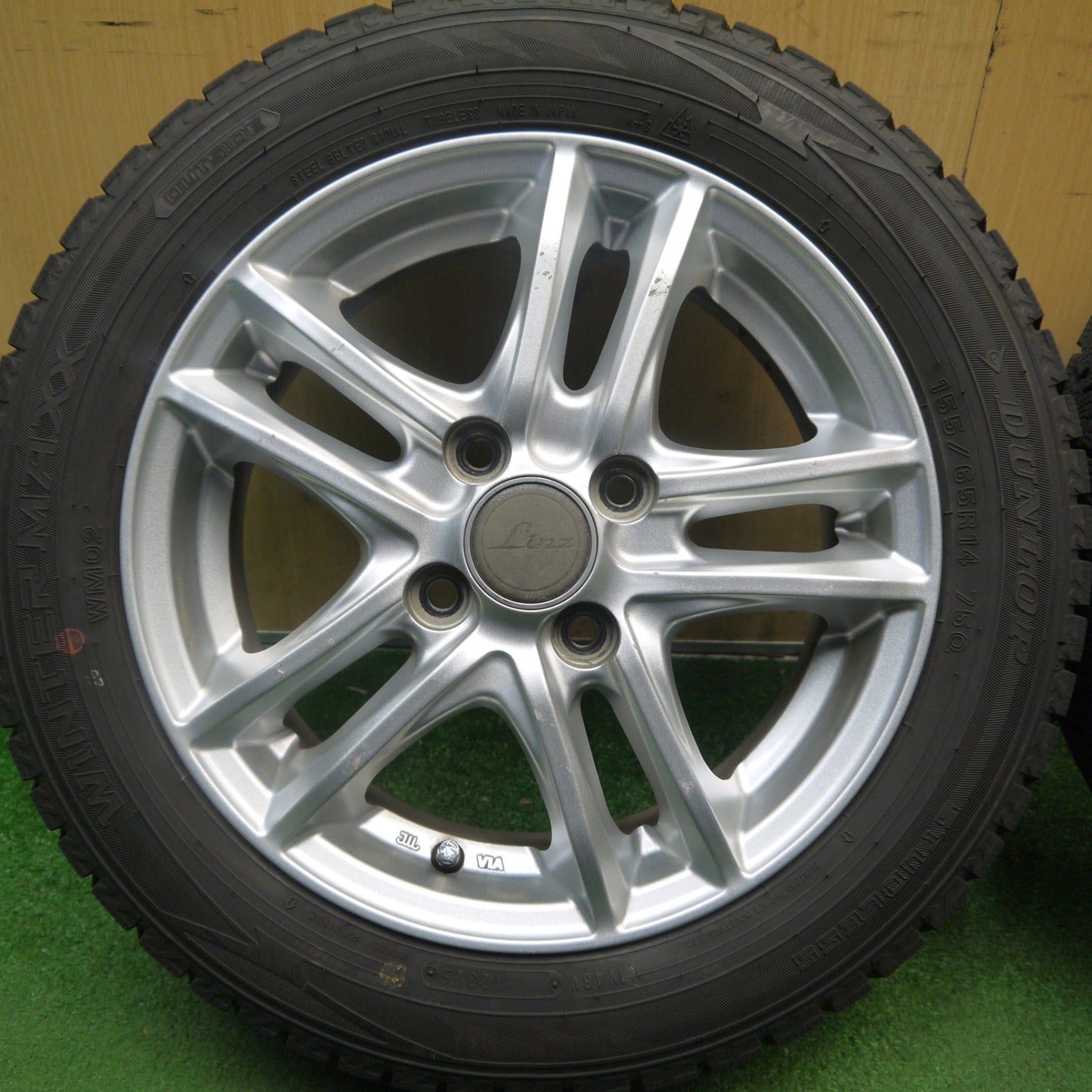 バリ溝！25年！9.5分★スタッドレス 155/65R14 ダンロップ ウインターマックス WM02 Linz 社外 アルミ 14インチ PCD100/4H★6041003Hス