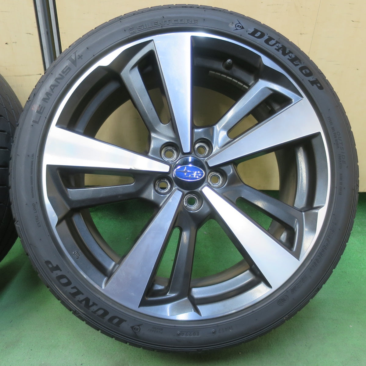 バリ溝！24年！8.5分★スバル インプレッサ スポーツ 純正 225/40R18 ダンロップ LE MANS V+ ルマン5+ 18インチ PCD100/5H★6041306イノ