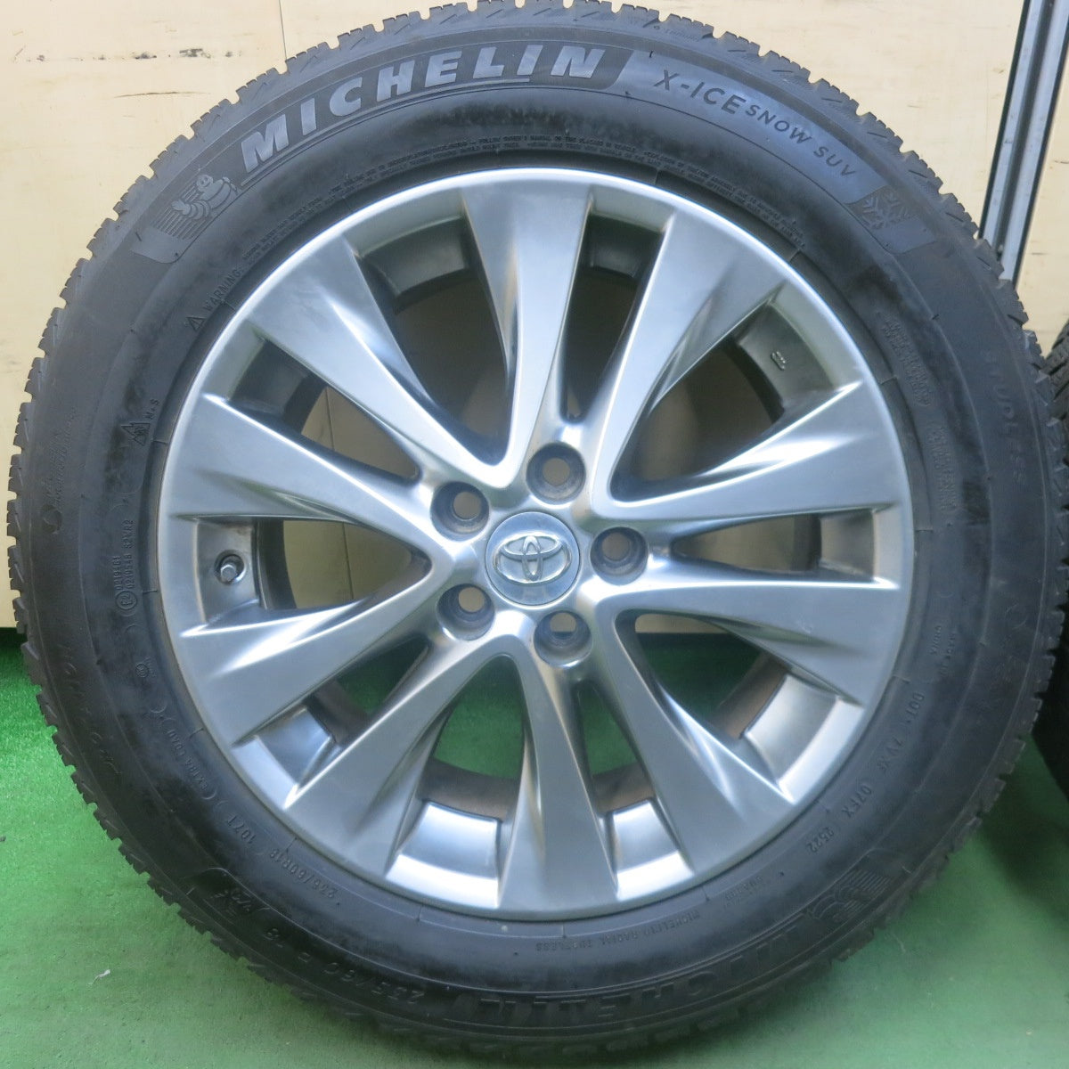 4本価格！22年★トヨタ 20系 アルファード ヴェルファイア 純正 235/60R18 スタッドレス ミシュラン X-ICE SNOW SUV 18インチ PCD114.3/5H★5112505SKス