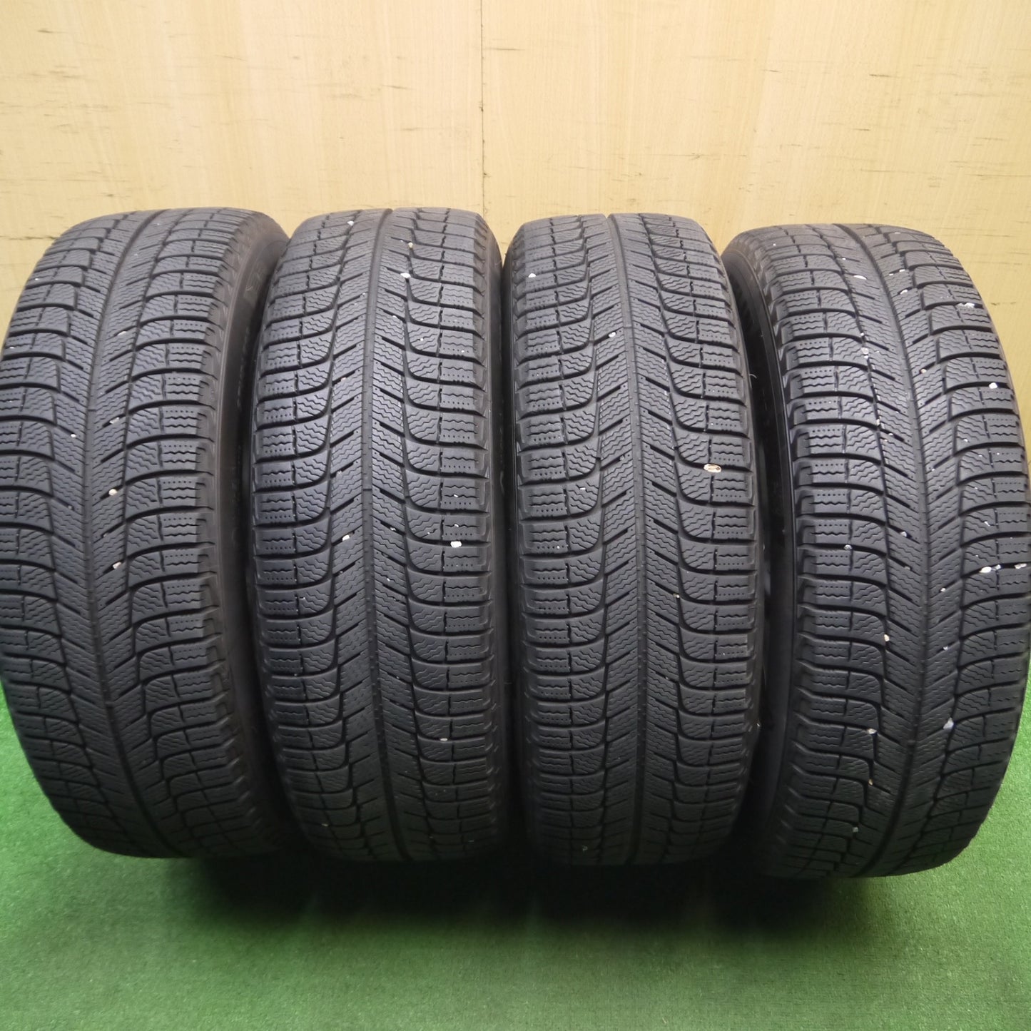 [送料無料] センサー付！キレイ★レクサス UX バージョンC 純正 215/60R17 スタッドレス ミシュラン X-ICE3+ 17インチ PCD114.3/5H★5011514Hス
