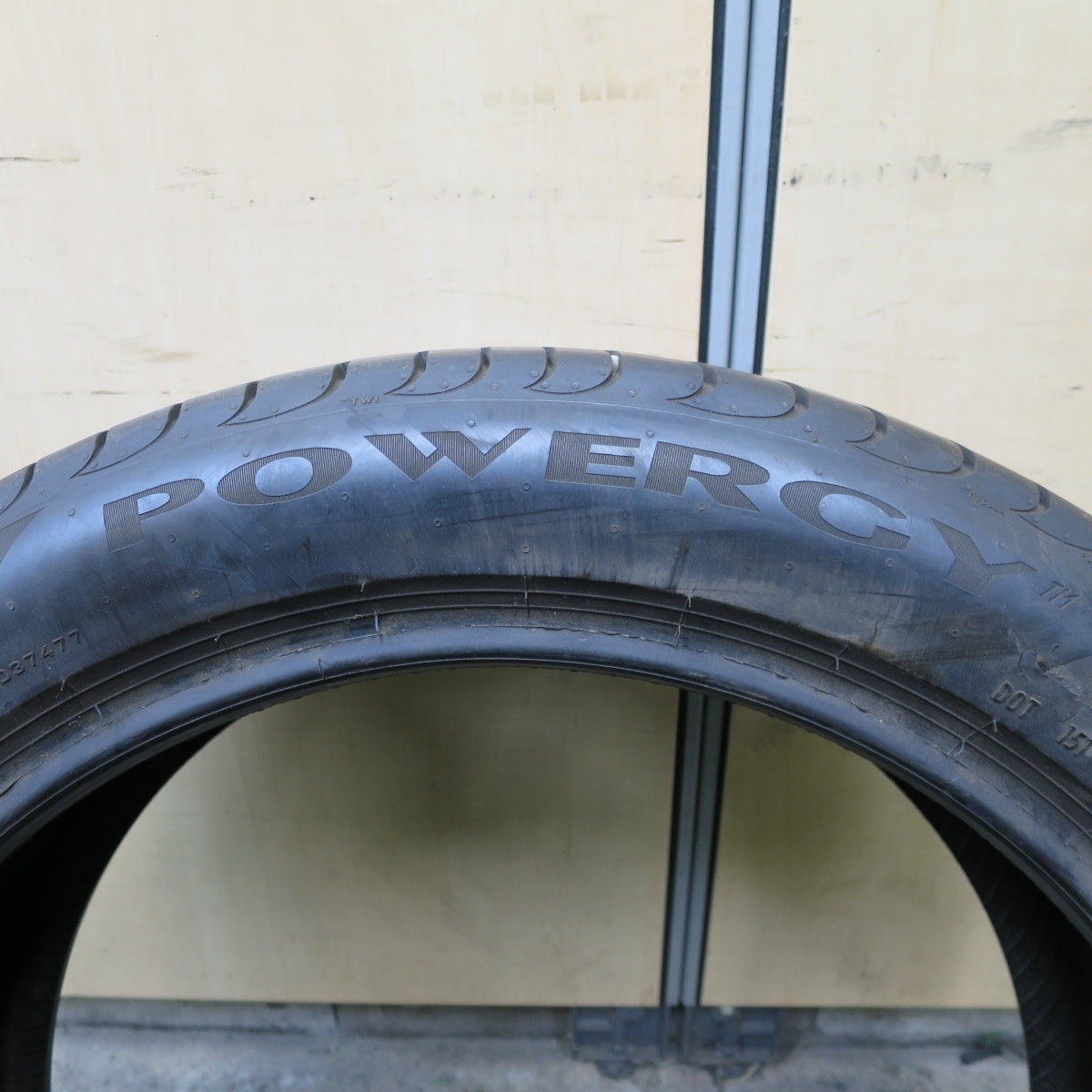 1本価格！24年★245/45R19 ピレリ POWERGY パワジー 19インチ タイヤ アルファード ヴェルファイア 等★6020903ナノタ