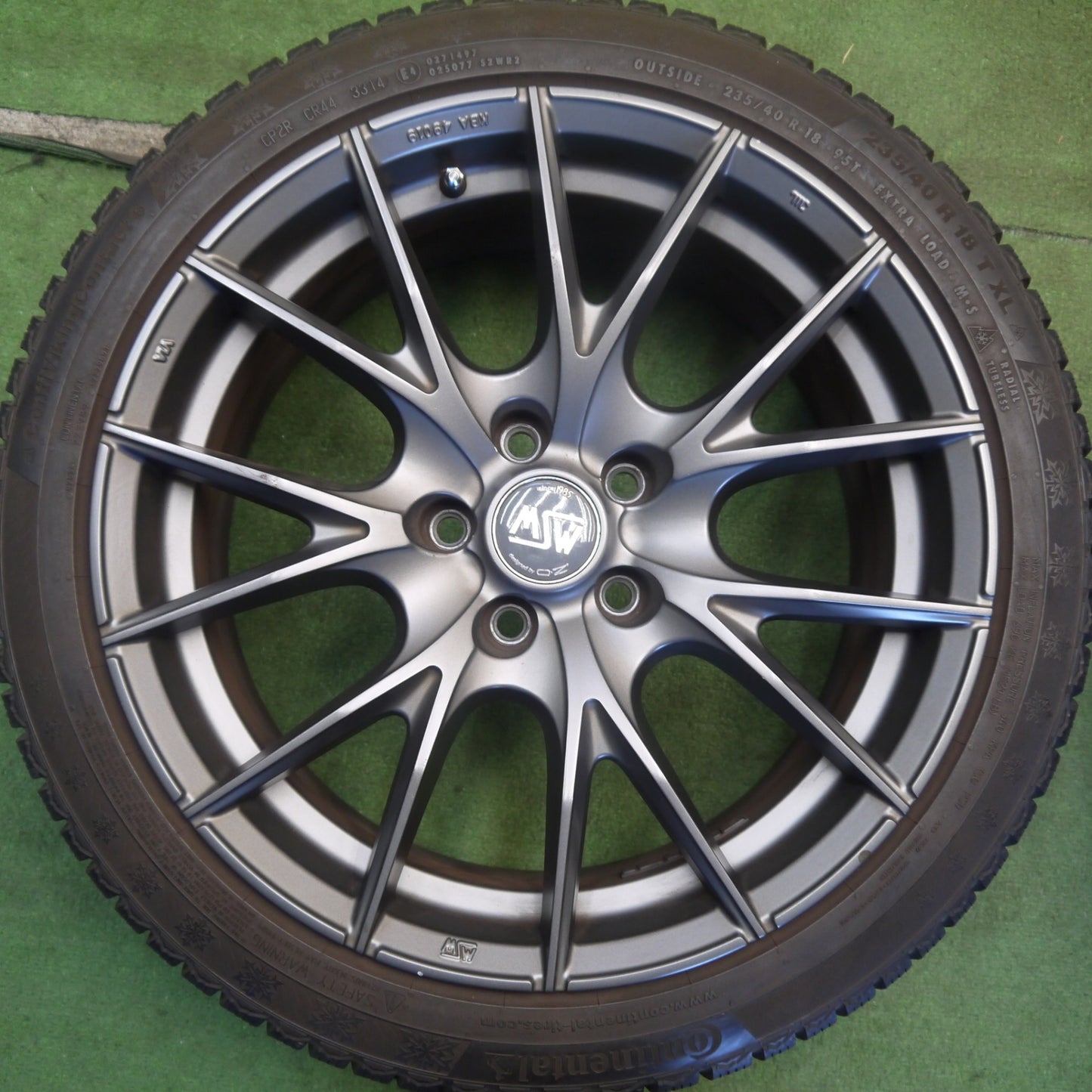 4本価格◎ベンツ 等 MSW O・Z ML512 235/40R18 スタッドレス コンチネンタル コンチバイキング コンタクト6 OZ 18インチ PCD112/5H◎6061006Hス