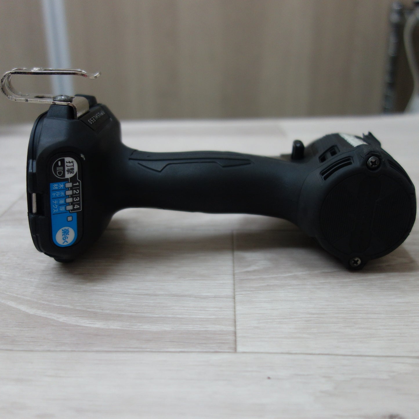 [送料無料] バッテリー2個☆makita マキタ インパクトドライバ TD173DRGXB 18V 6.0Ah バッテリー BL1860B ブラック 電動 工具 DIY 大工☆