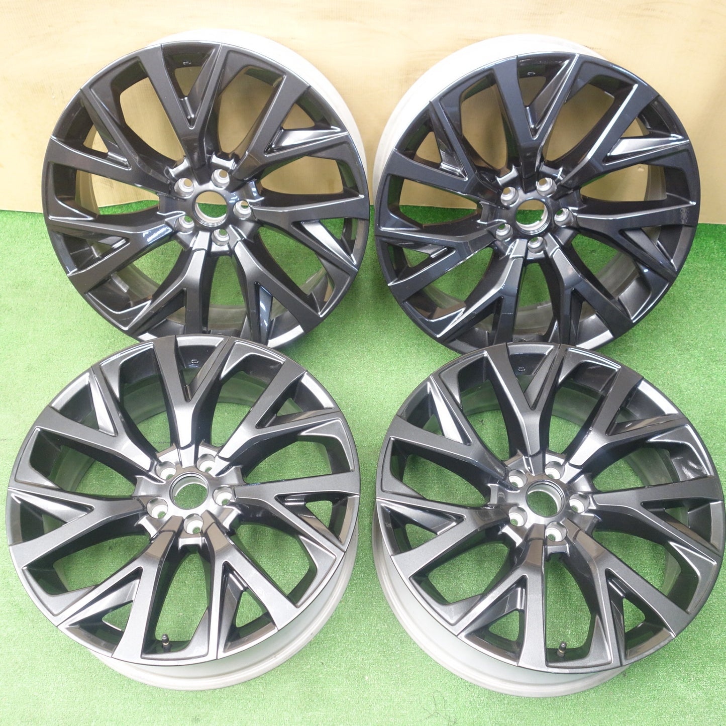 新車外し★トヨタ 現行 クラウン エステート Zグレード 純正 ホイール 21インチ 21×8.5J PCD114.3/5H★6021405KTホ