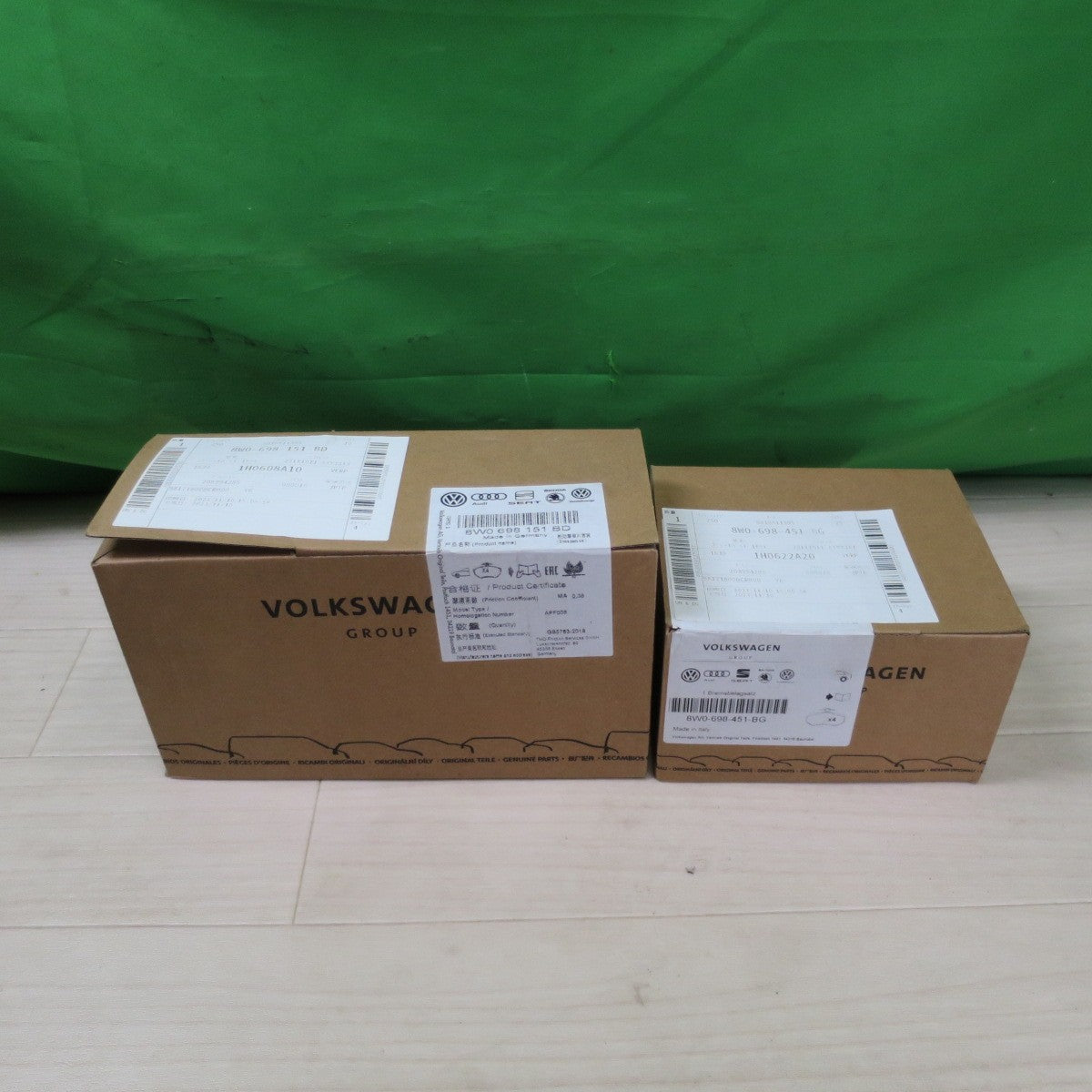 [送料無料] 未使用！前後セット☆アウディ S5 純正 ブレーキ パッド 8W0 698 151 BD 8W0-698-451-BG AUDI 2385 2388☆