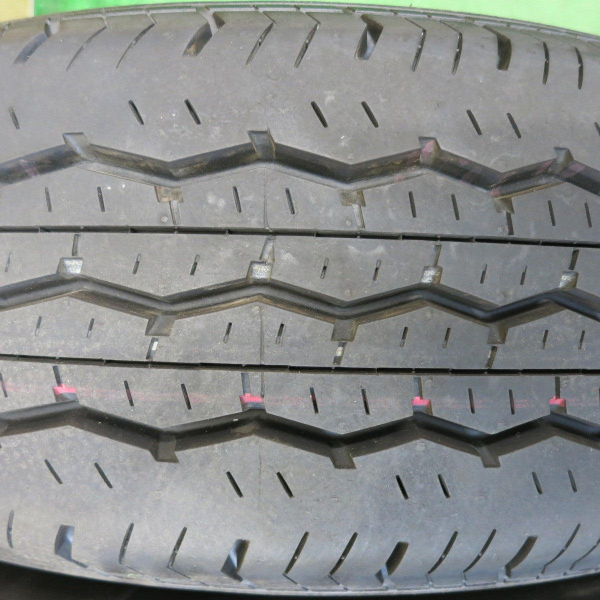 新車外し！26年◎トヨタ 200系 ハイエース 純正 スチール 195/80R15 107/105S ブリヂストン エコピア RD613 15インチ PCD139.7/6H◎6081415HAノ