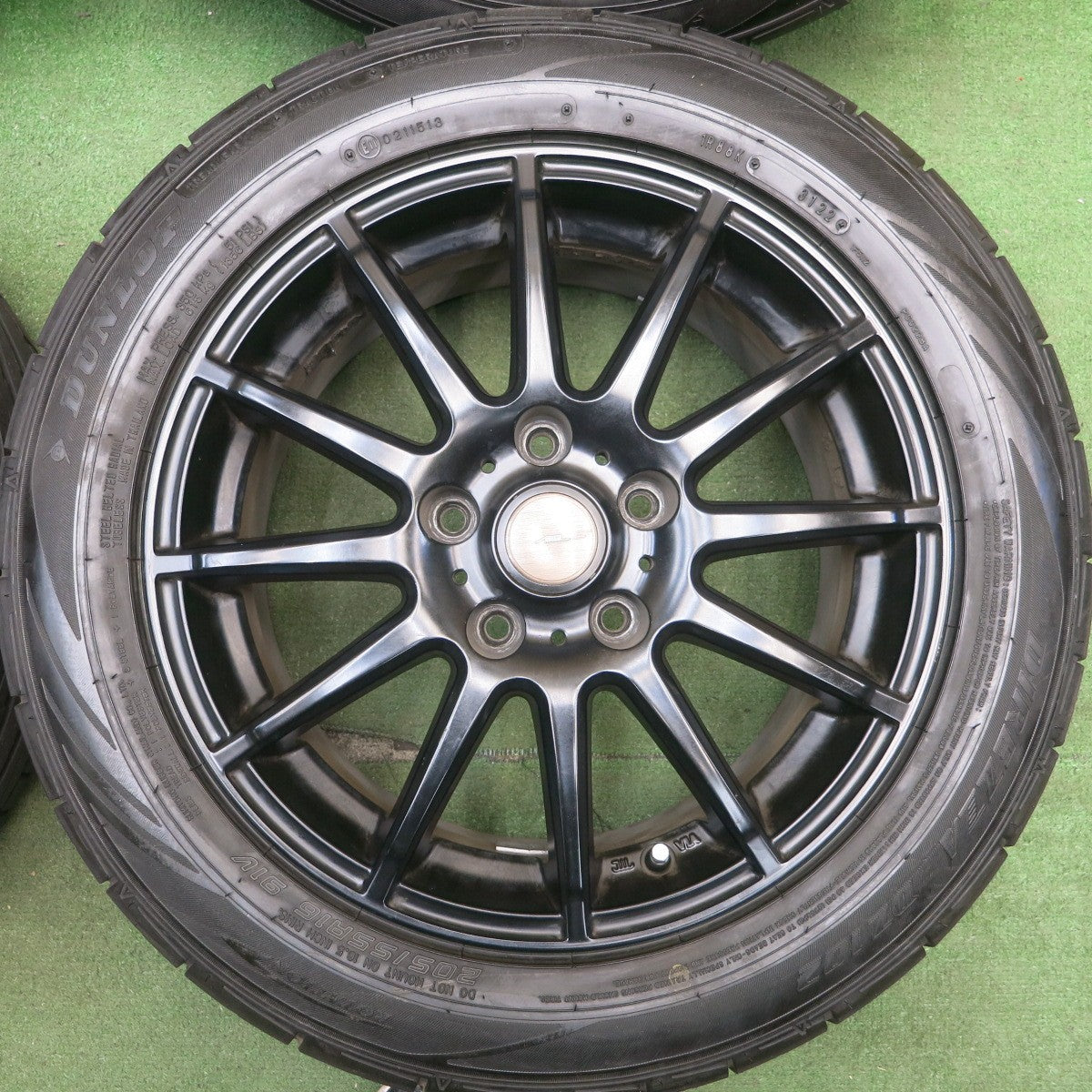 バリ溝！22年！ほぼ10分★205/55R16 ダンロップ ディレッツァ DZ102 AXEL S アクセルS 16インチ PCD114.3/5H★5050203AKノ