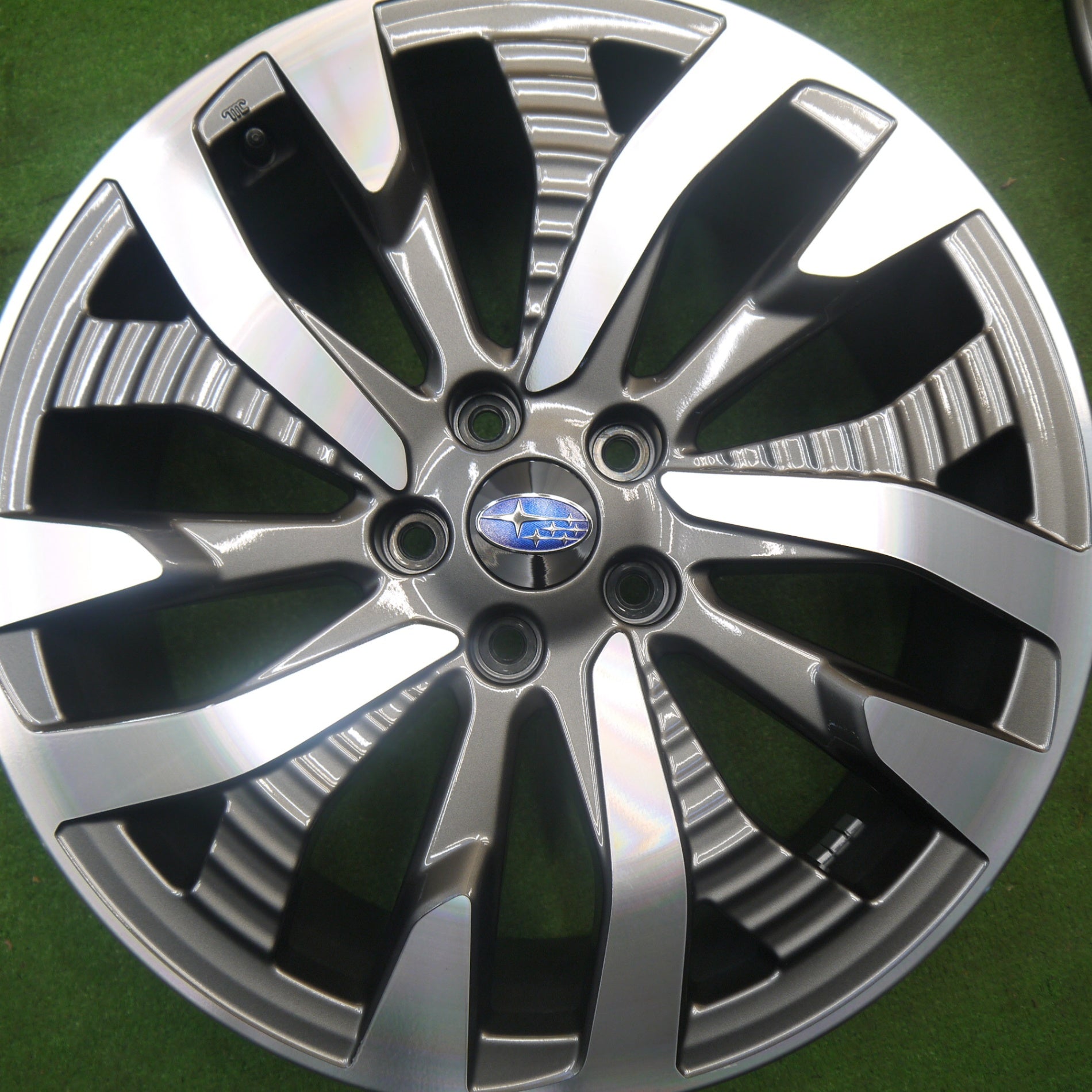 新車外し☆スバル 現行 フォレスター Premium S:HEV EX 純正 ホイール