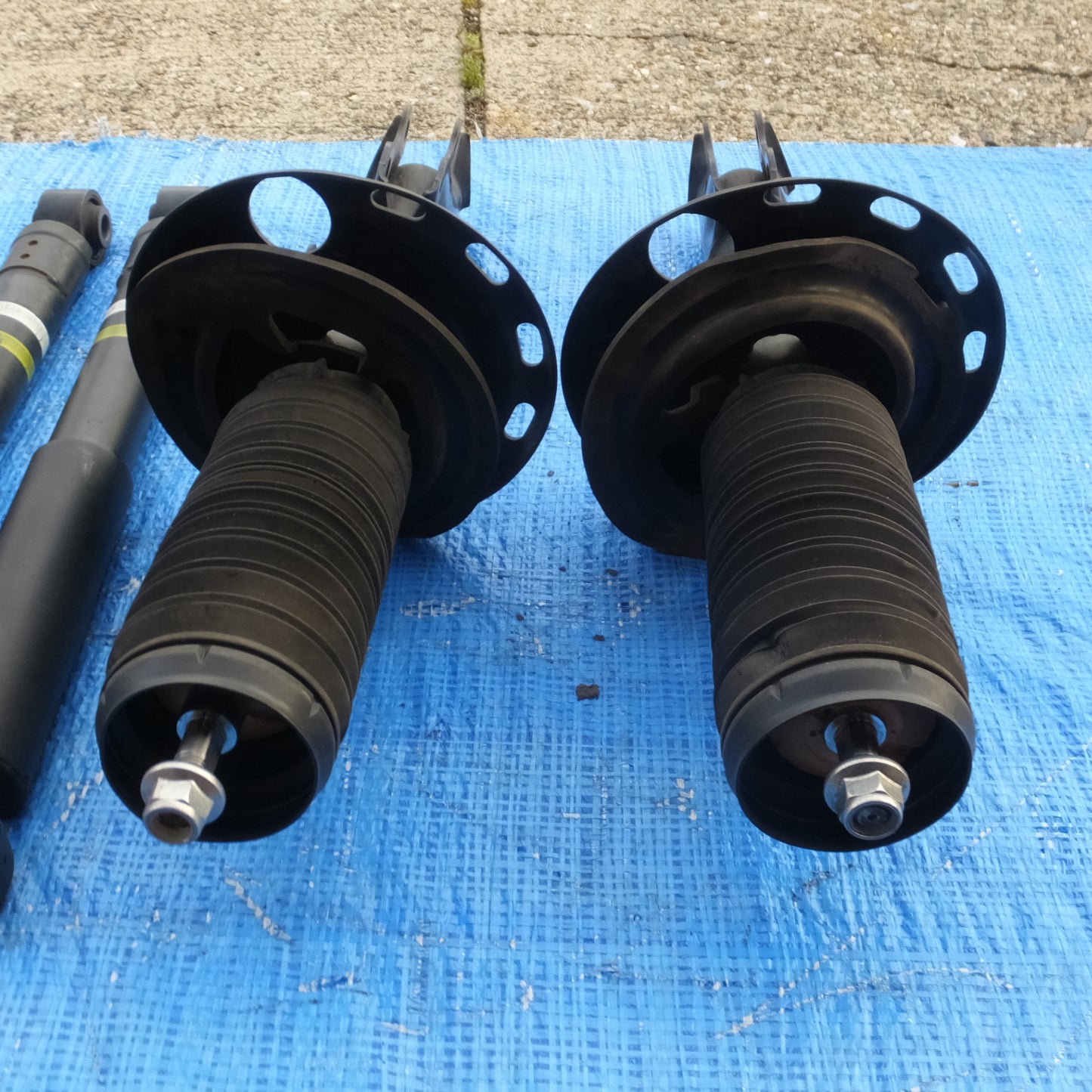 [送料無料] ◆トヨタ 30系 アルファード ヴェルファイア 純正 サスペンション 1台分 J0943-14082 J0943-14081 48530-58210◆