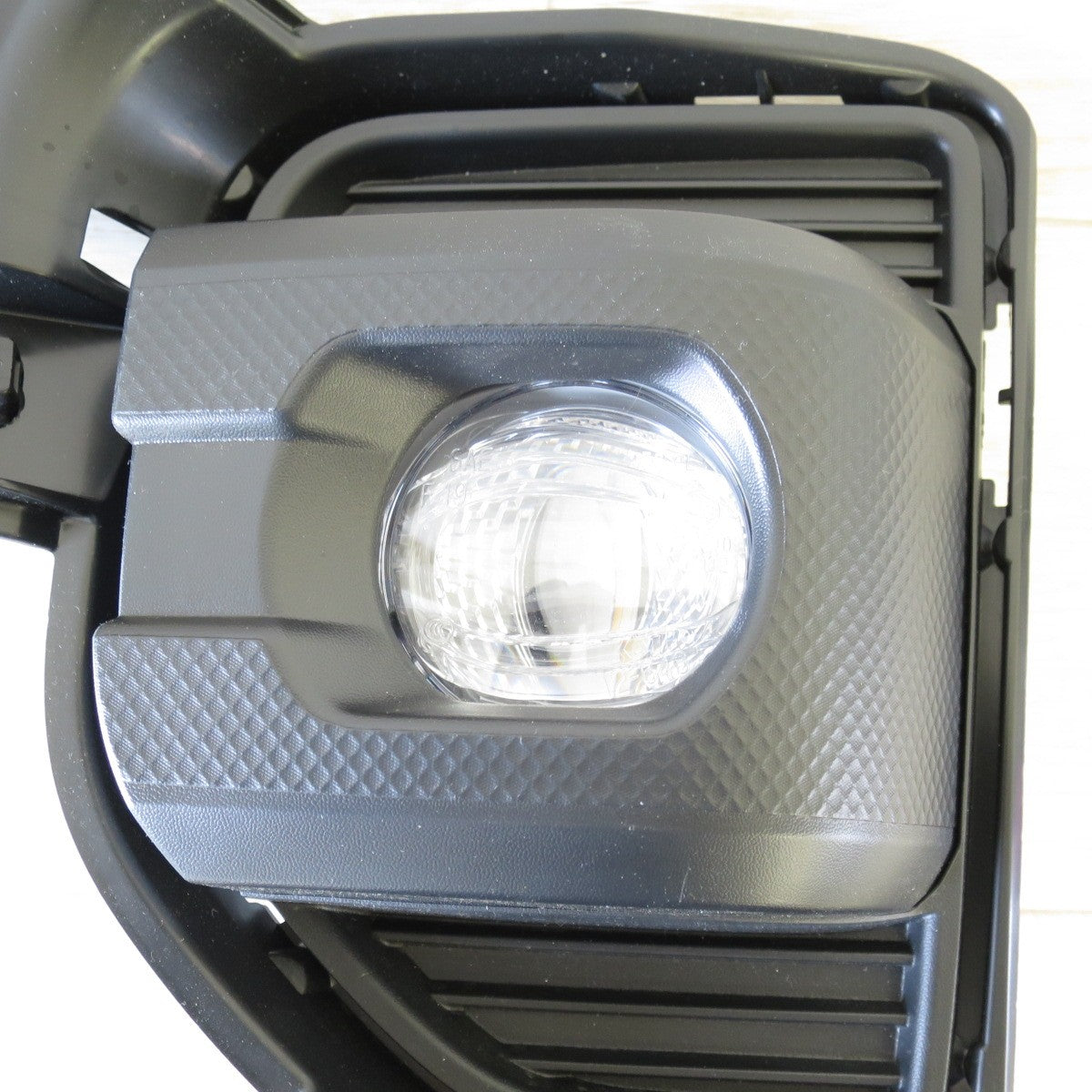[送料無料] 新車外し！左右セット◇トヨタ 200系 ハイエース スーパー GL 7型 純正 LED フォグランプ 81481-V3010 81482-V3010 TOYOTA◇