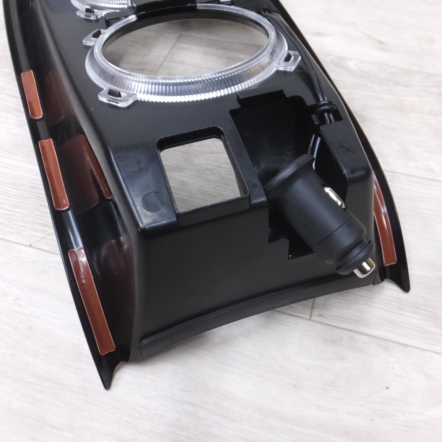 [送料無料] キレイ◆カーメイト プリウス50系 専用 電源機能付き グランコンソール CX500 TOYOTA PRIUS 増設電源 USBポート付◆