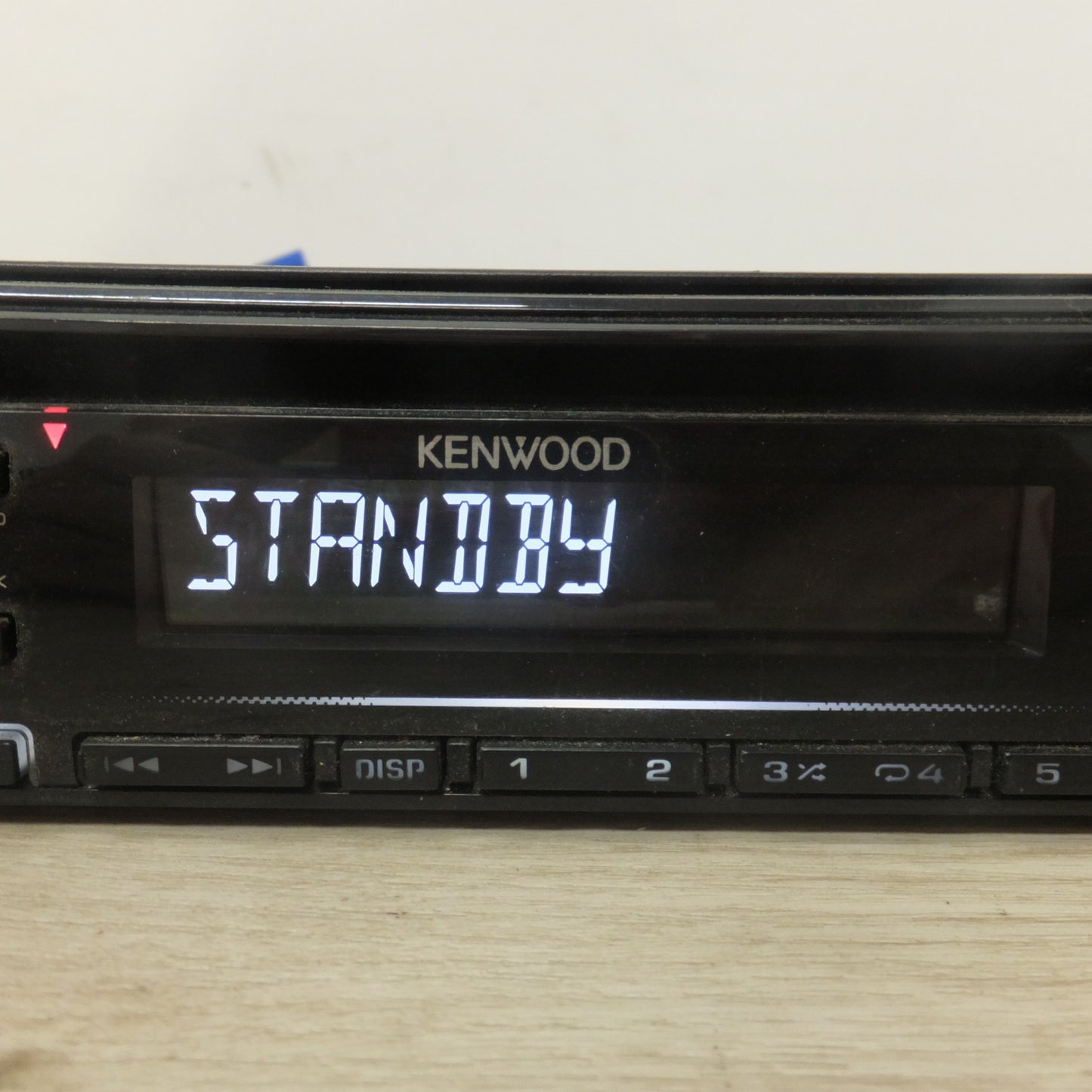 [送料無料] ★ケンウッド KENWOOD カーオーディオ 1DIN コンポ CDレシーバー CD RECEIVER U330 U330W(71★