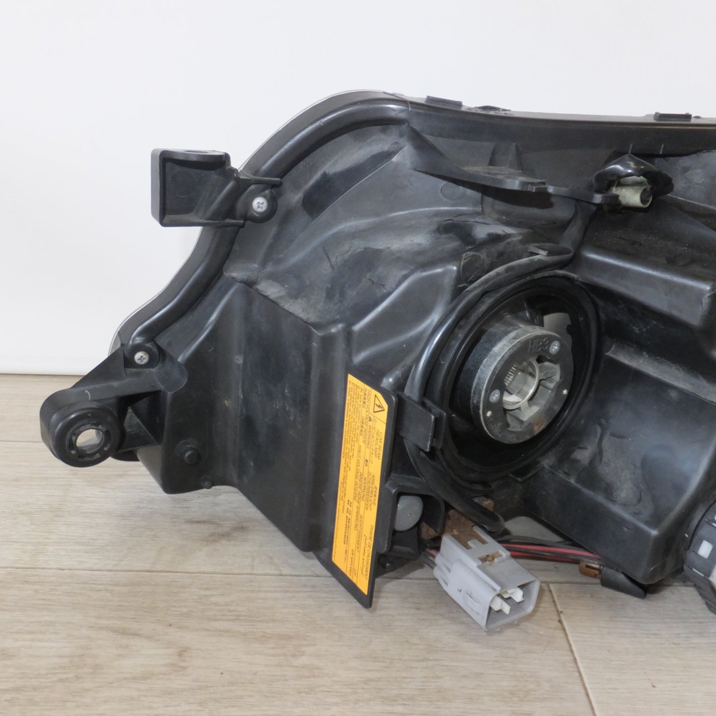 [送料無料] ★スバル SUBARU 純正 フォレスター SH5 SH9 ヘッドライト ICHIKOH 1825 R 右　HID球欠品★