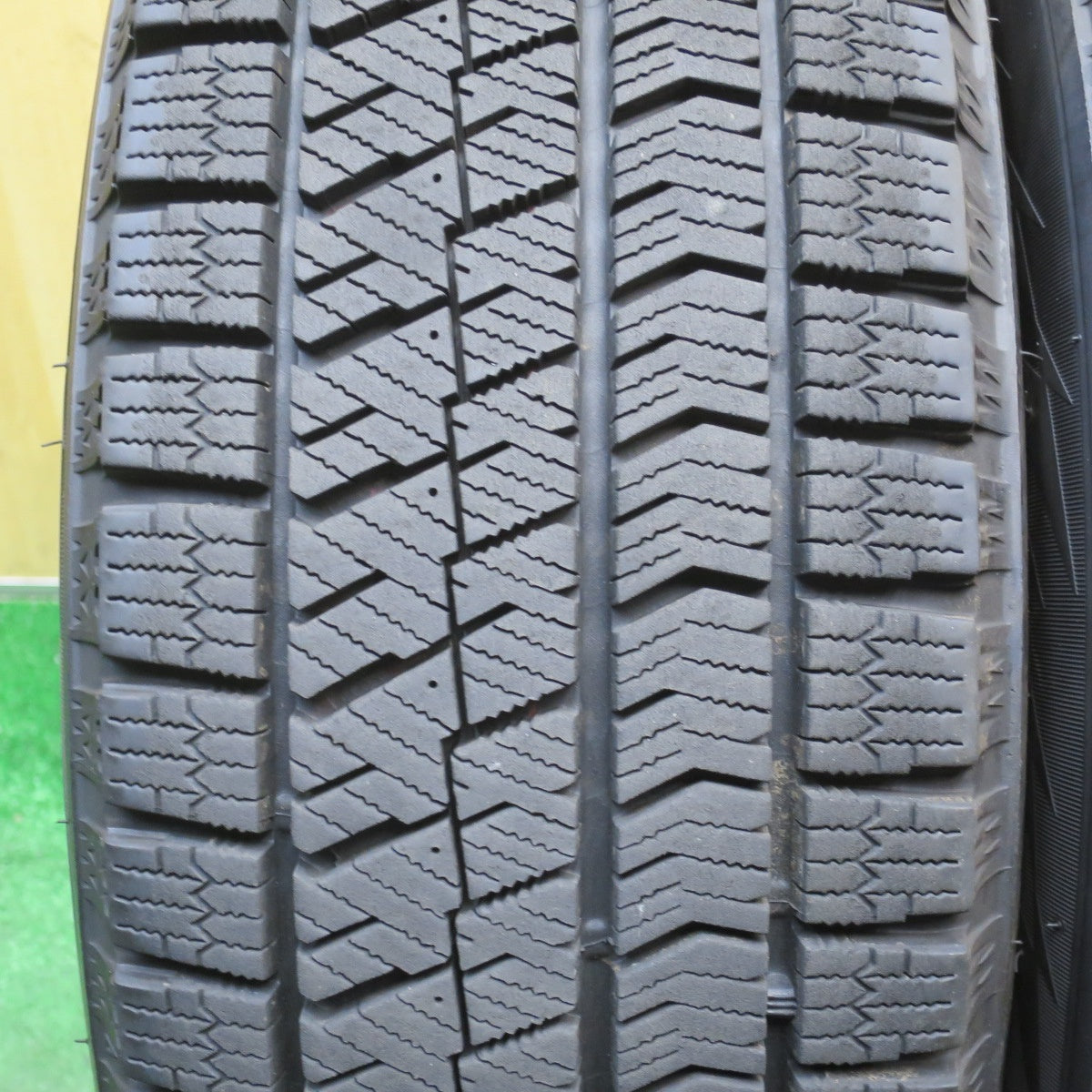 バリ溝！9分★スタッドレス 175/65R15 ブリヂストン ブリザック VRX2 JOKER ジョーカー 15インチ PCD100/4H★6051813NJス