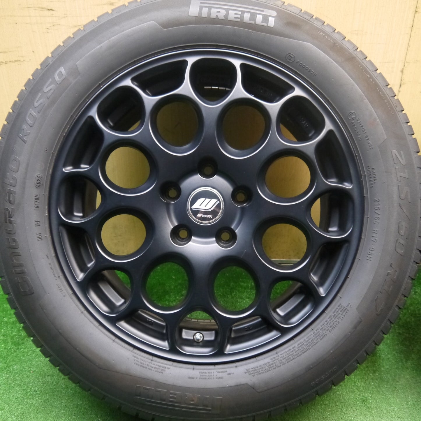バリ溝！24年！キレイ！8.5分★WORK WIL 02D 215/60R17 ピレリ Cinturato ROSSO ワーク 17インチ PCD114.3/5H★6022701Hノ