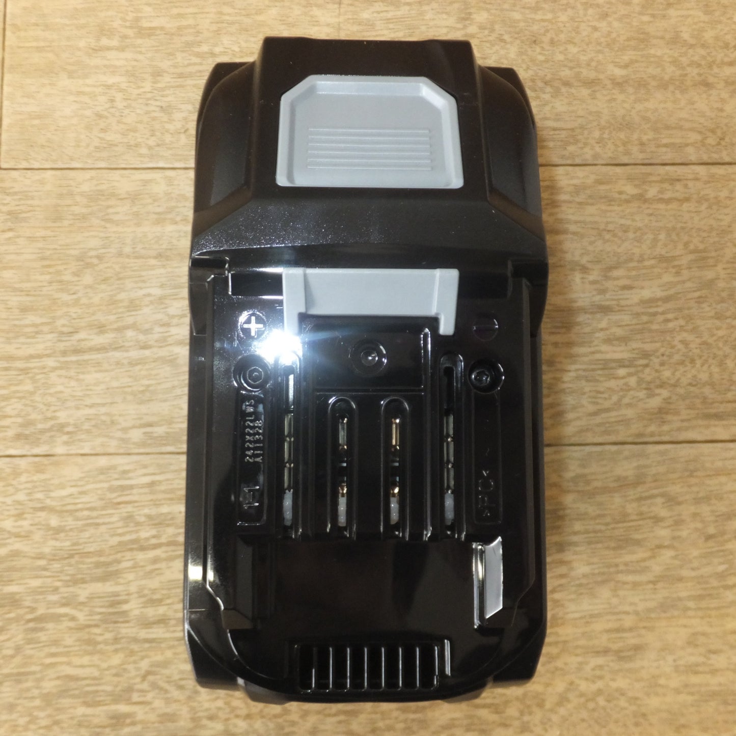 [送料無料] 未使用★マキタ makita Li-ion バッテリ BL4050F XGT A-72372　5.0Ah DC36V DC40V(max) 180Wh 10INR19/66-2 Li-ion20★