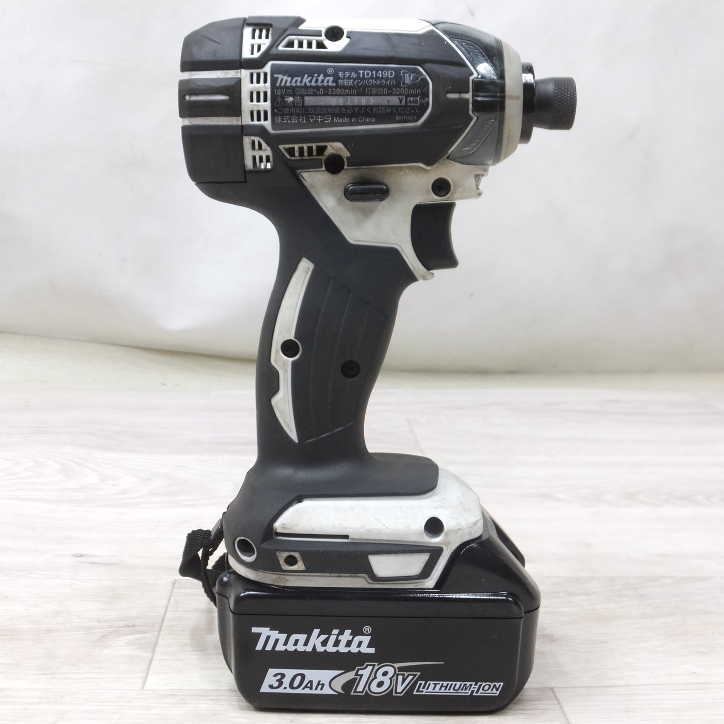 [送料無料] バッテリー2個◆マキタ 充電式 インパクト ドライバ TD149D 18V ケース 充電器 付き インパクトドライバー 電動 工具◆