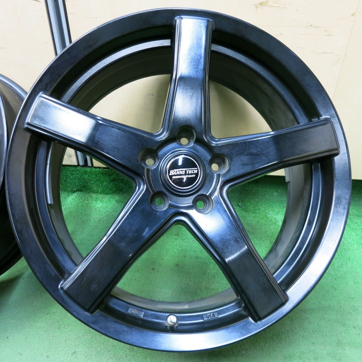 4本価格★BAHNS TECH BLEST バーンズテック ブレスト 19インチ ホイール 19×7.5J PCD114.3/5H★5052101SYホ