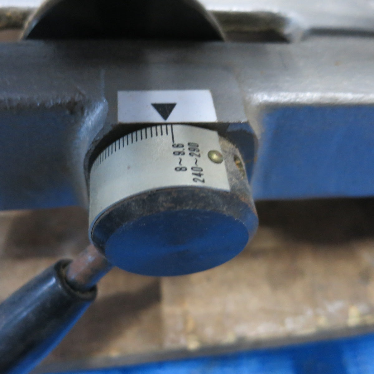 [送料無料] ◆松井鉄工所 スライドソー 曲面桟 加工機 100V KM-101 丸ノコ 丸のこ 鎧壁 鎧加工 電動 工具◆