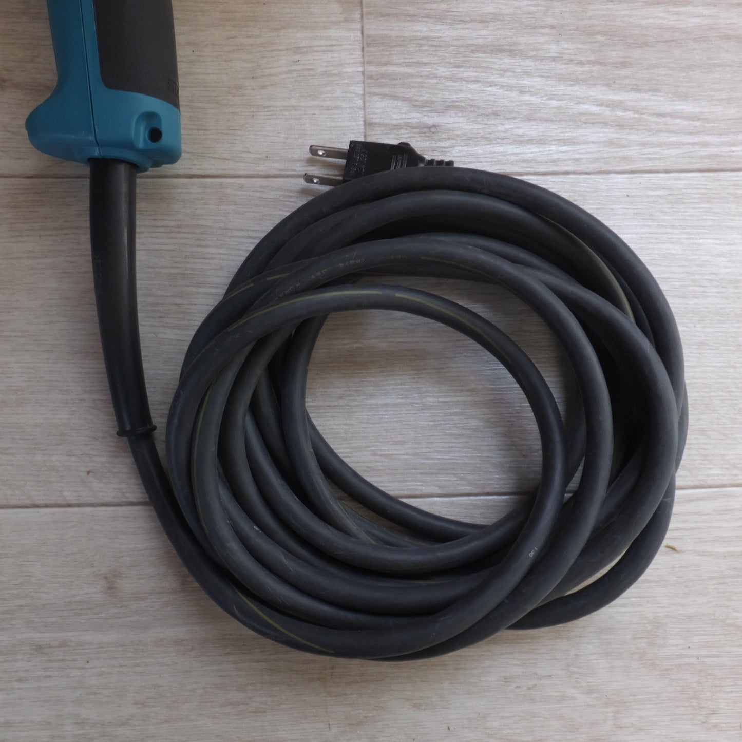 [送料無料] ★マキタ makita インパクトレンチ TW0350　100V～ 4.2A 50-60Hz 400W★