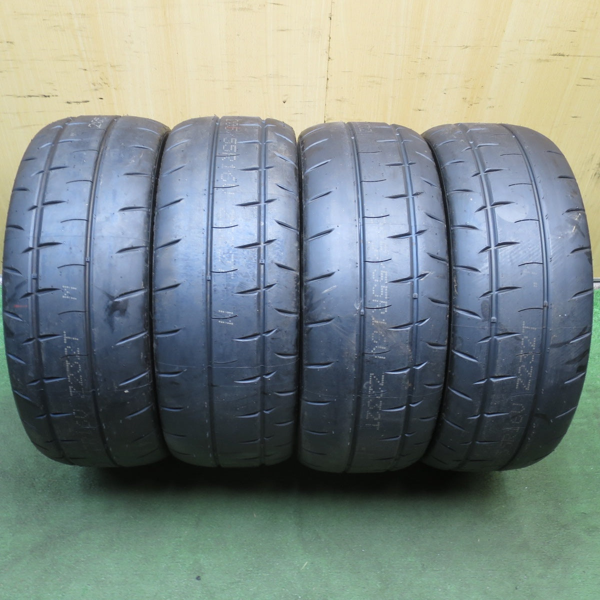 *送料無料*未使用★205/55R16 ハンコック ヴェンタス R-S4 タイヤ 16インチ レース 用 BRZ インプレッサ WRX レガシィ等★4073108KKノタ
