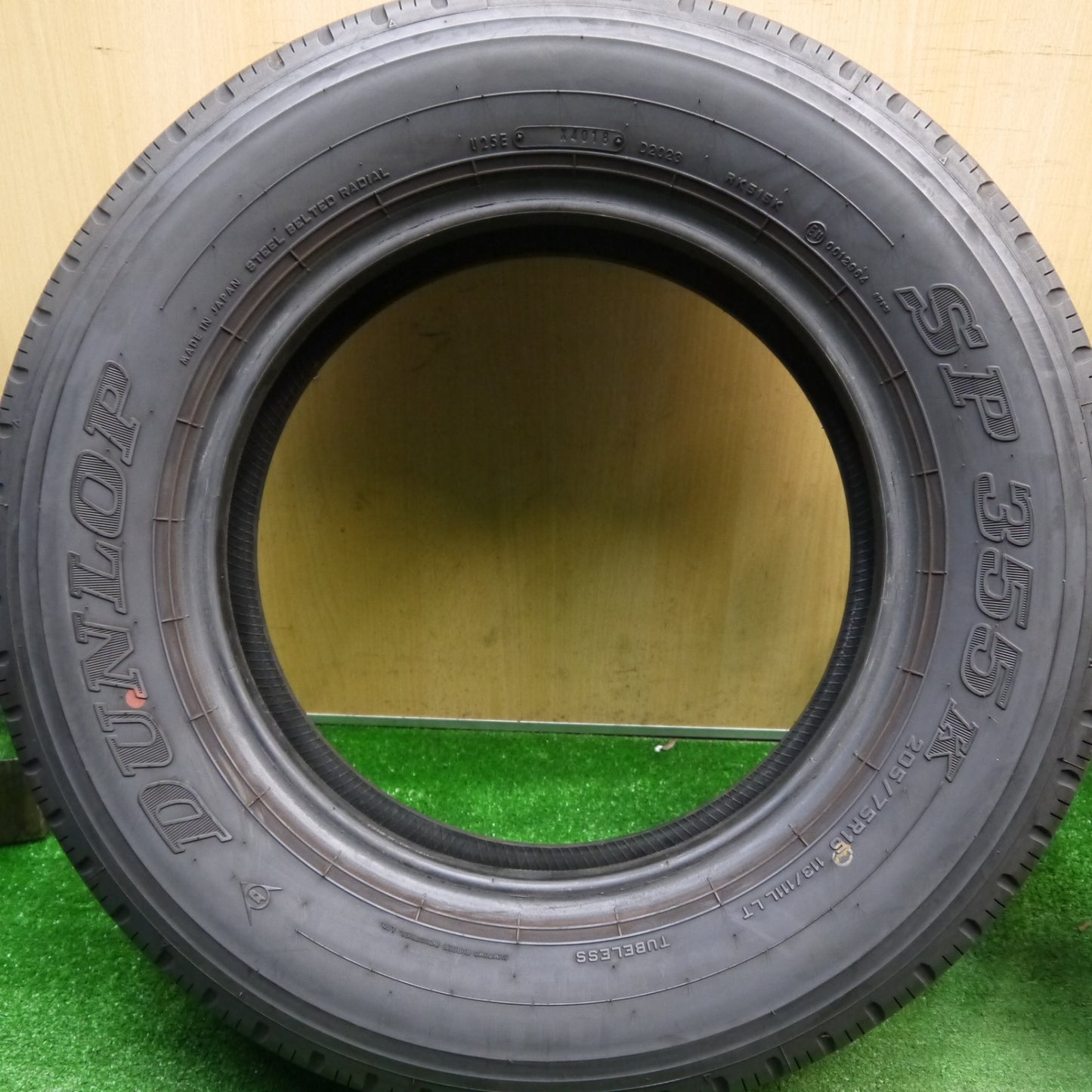 バリ溝！8.5分！6本★トラック タイヤ 205/75R16 113/111L ダンロップ SP355K 16インチ★5120901Hノタ