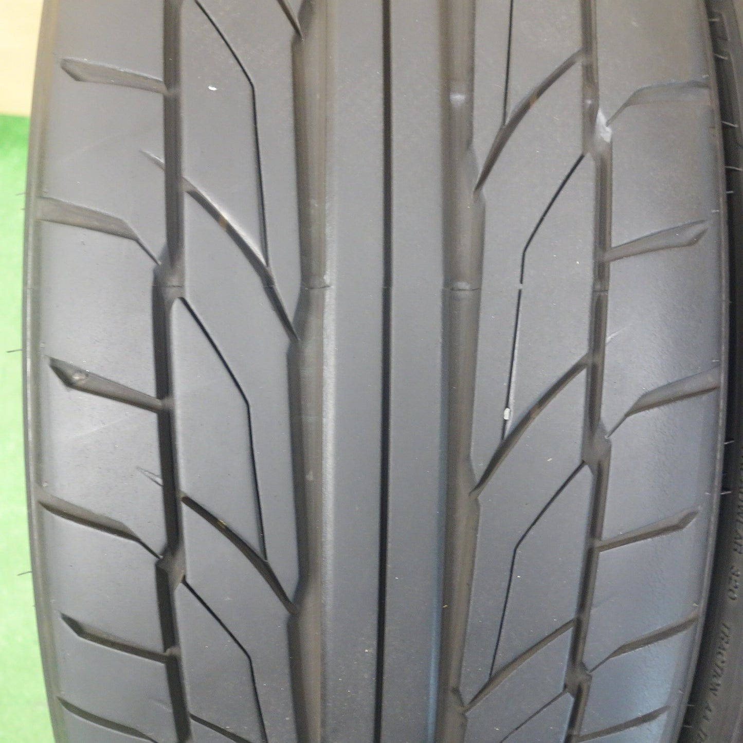 バリ溝！23年！9分◎LOXARNY MULTI FORCHETTA 225/35R20 ニットー NT555 G2 ロクサーニ マルチフォルケッタ 20インチ PCD114.3/5H◎6062001KTノ