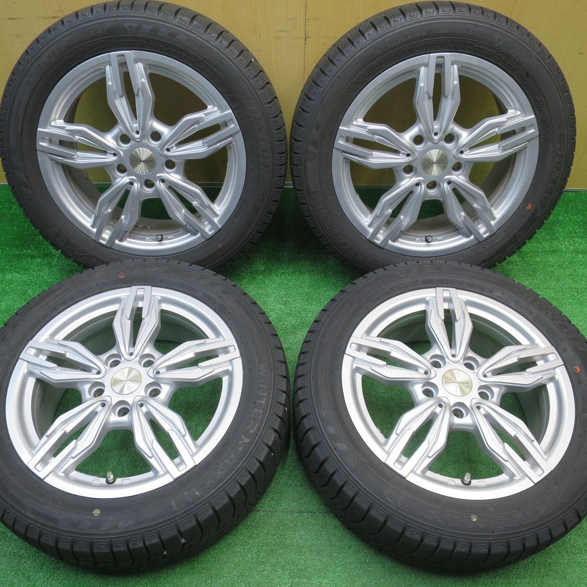 バリ溝！21年！キレイ！9.5分以上★BMW MINI 等 EUROBAHN SPORTECHNIC 195/55R16 スタッドレス ダンロップ ウインターマックス 03 16インチ PCD112/5H★5102202NJス