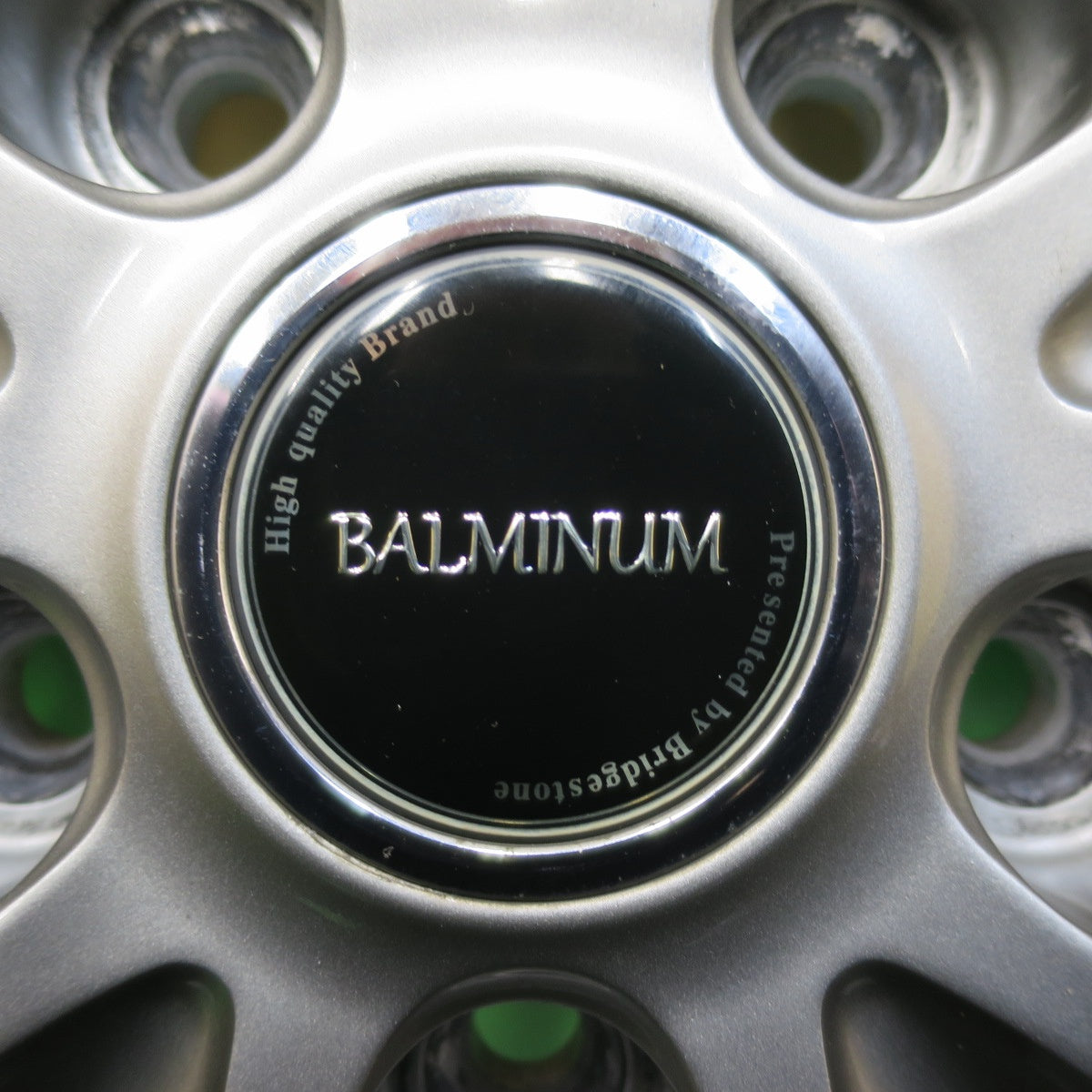 [送料無料] バリ溝！23年！キレイ！ほぼ10分★スタッドレス 195/65R15 ダンロップ ウインターマックス WM02 BALMINUM バルミナ 15インチ PCD114.3/5H★5022604イス