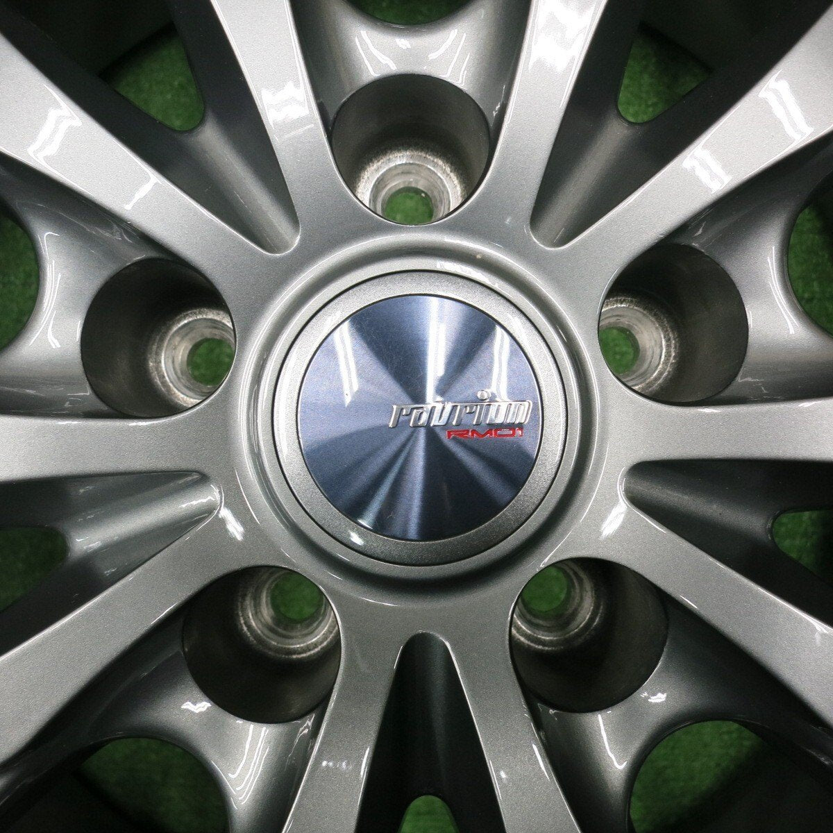 バリ溝！22年！キレイ！9分★スタッドレス 225/65R17 ヨコハマ アイスガード G075 ravrion RM01 ラブリオン 17インチ PCD114.3/5H★4112402NJス