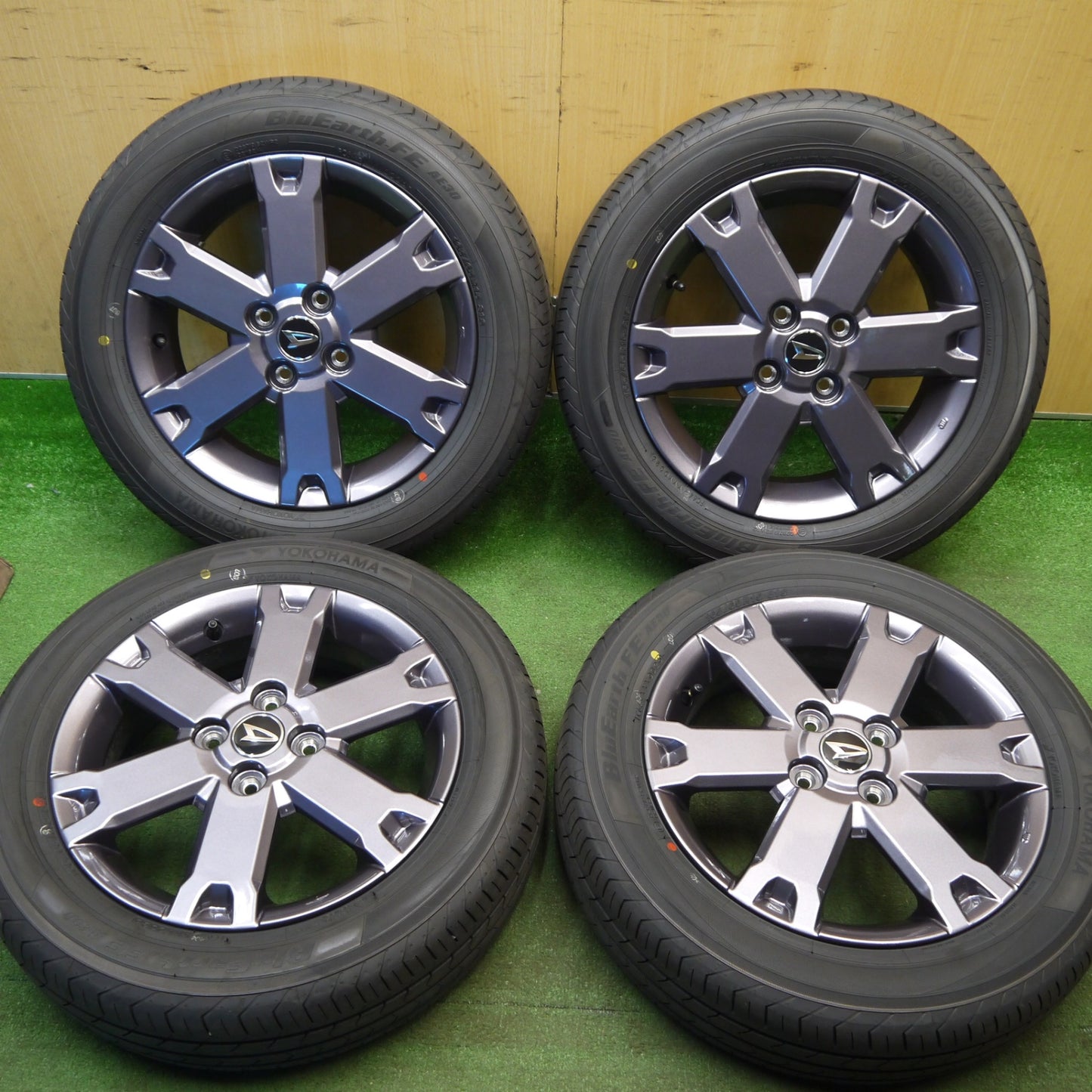 新車外し！26年★ダイハツ タフト ダーク クロム ベンチャー 純正 165/65R15 ヨコハマ BluEarth-FE AE30 15インチ ブルーアース PCD100/4H★6030906Hノ
