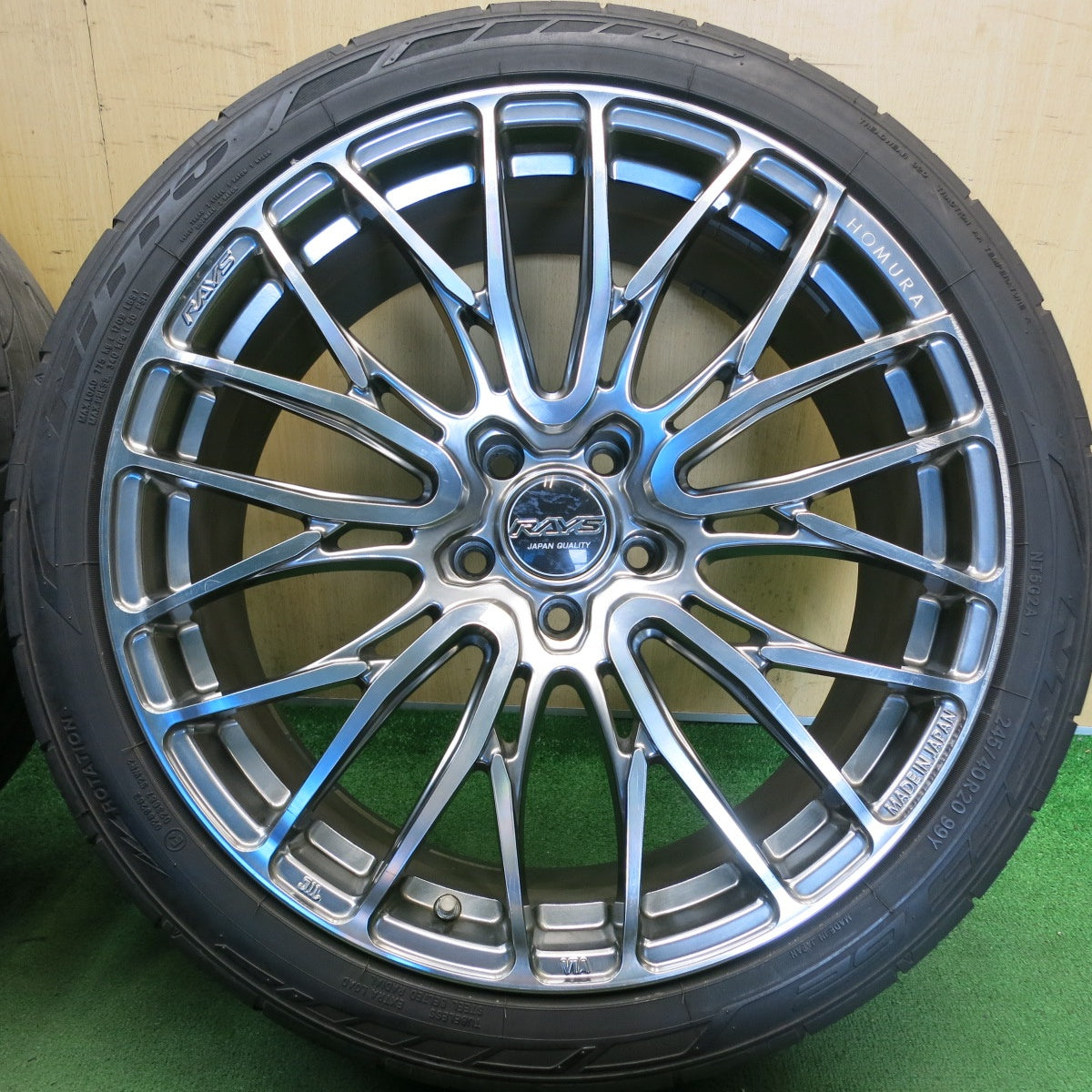 バリ溝！24年！9.5分◎RAYS HOMURA 2X10BD 245/40R20 ニットー NT555 G2 レイズ ホムラ 2×10BD 20インチ PCD114.3/5H◎6081305HAノ