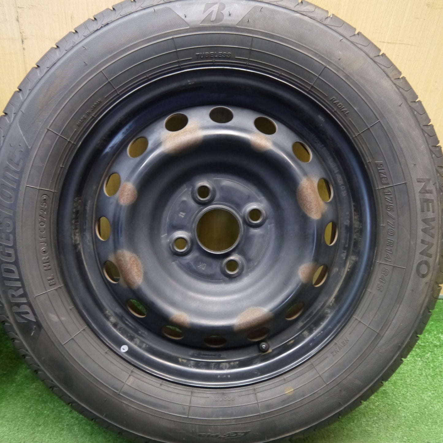 ほぼ未使用！25年★175/70R14 ブリヂストン NEWNO スチール ホイール ニューノ 14インチ PCD100/4H★6032701Hノ