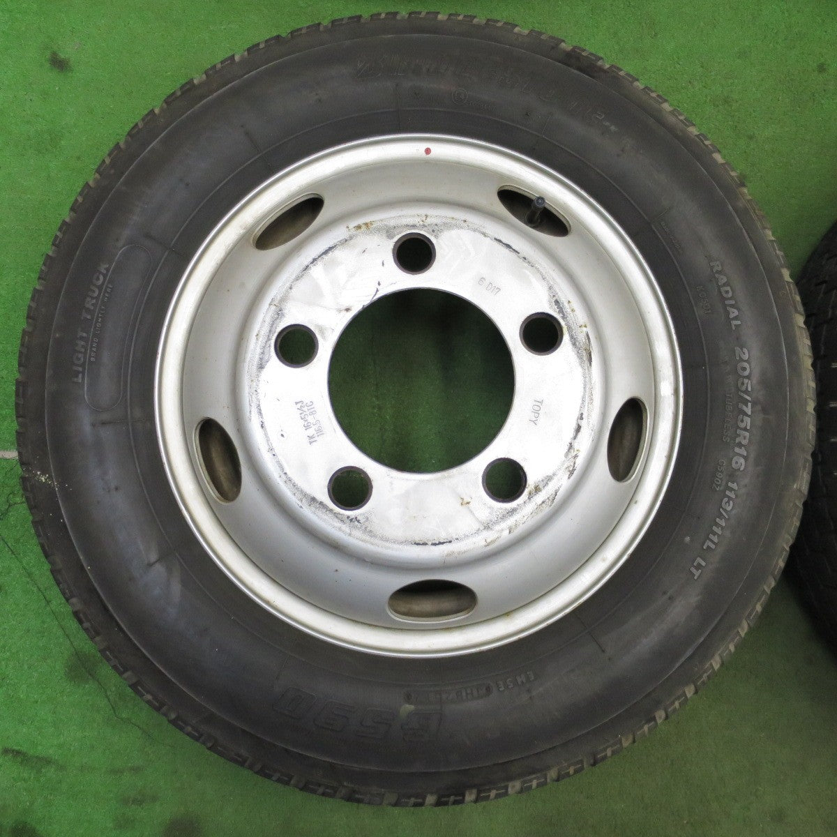 6本価格★トラック 205/75R16 113/111L スタッドレス ブリヂストン ブリザック W969 G590 TOPY スチール 116.5-8TC 16インチ PCD203.2/5H★6031102ナノ