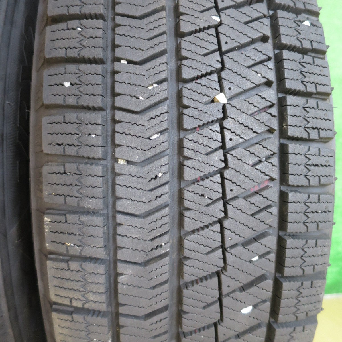 バリ溝！22年！キレイ！9.5分★プリウス 等 195/65R15 スタッドレス ブリヂストン ブリザック VRX2 VELVA SPORTZ ヴェルヴァ 15インチ PCD100/5H★5053007NJス