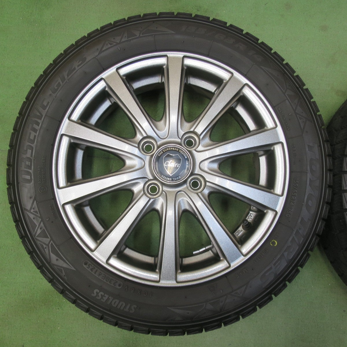 ほぼ未使用！25年！キレイ★スタッドレス 155/65R14 トーヨー オブザーブ GIZ3 Claire クレール 14インチ PCD100/4H★6040701イス