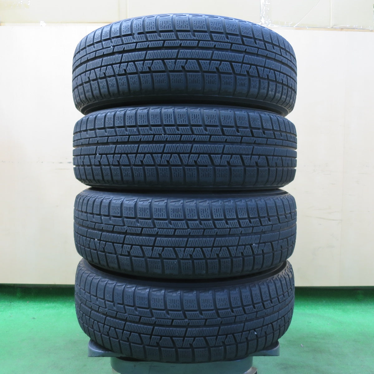 [送料無料] 4本価格★スタッドレス 175/65R15 ヨコハマ アイスガード iG50 プラス Schneider シュナイダー 15インチ PCD100/4H★4103009イス