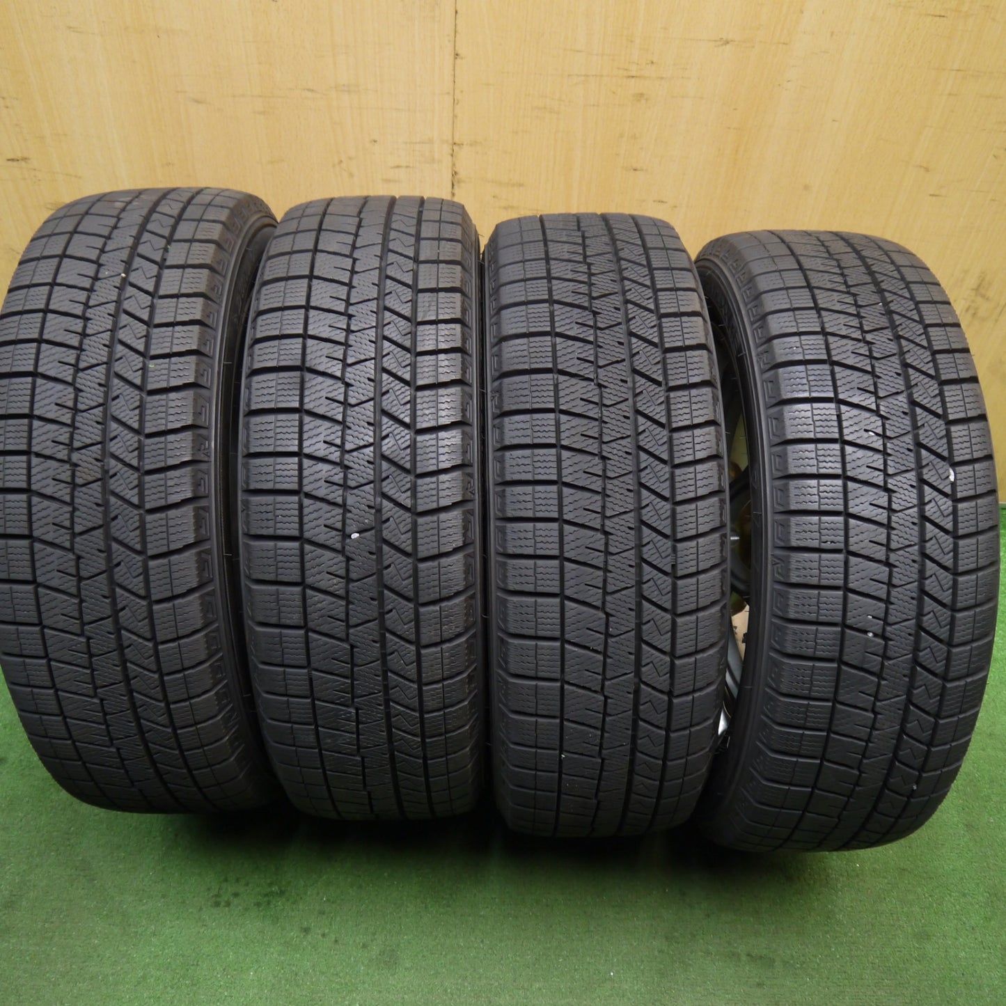 バリ溝！22年！キレイ！9.5分★スタッドレス 175/55R15 ダンロップ ウインターマックス 03 ravrion LUMIERE ラブリオン 15インチ PCD100/4H★5062506Hス